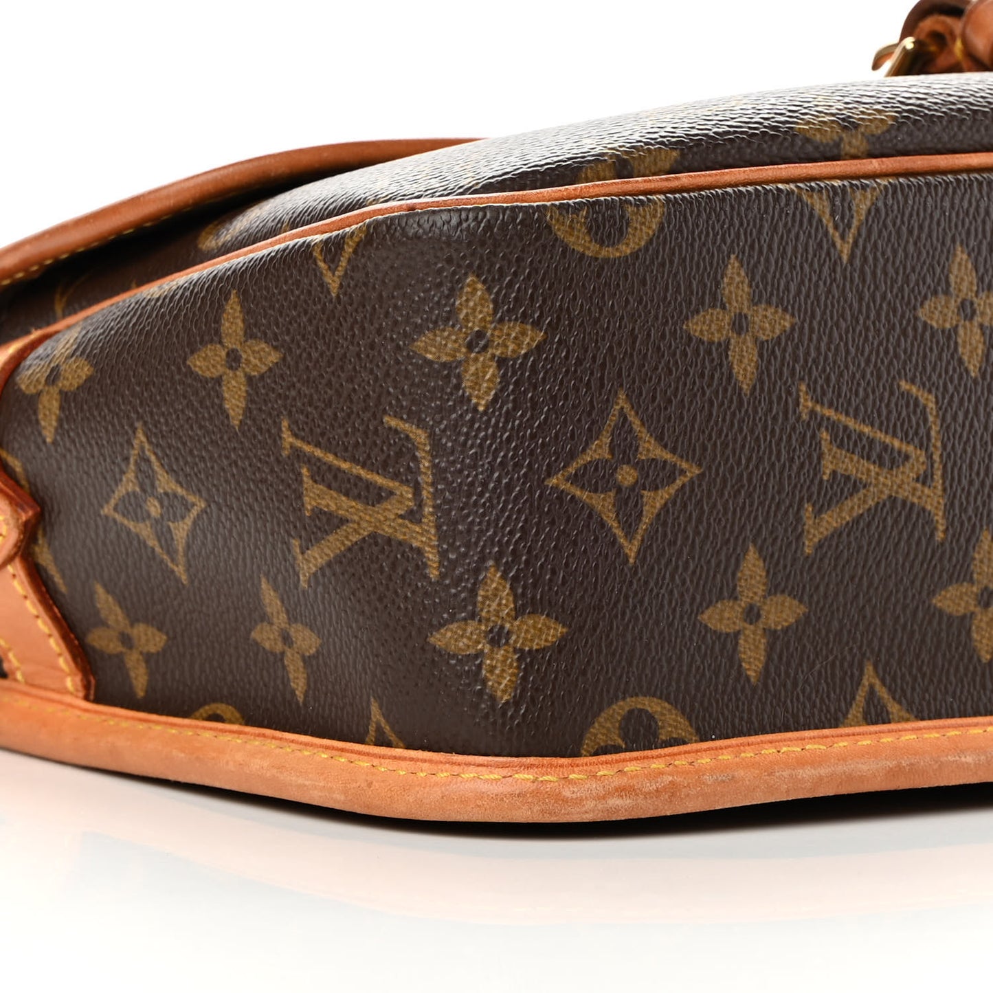 Monogram Sologne