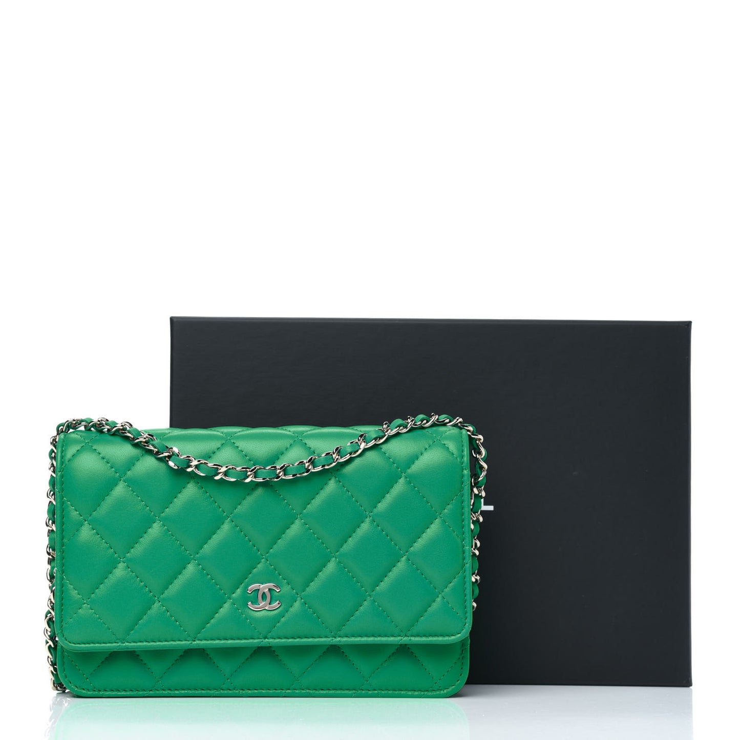 Lambskin Quilted Wallet On Chain WOC Green