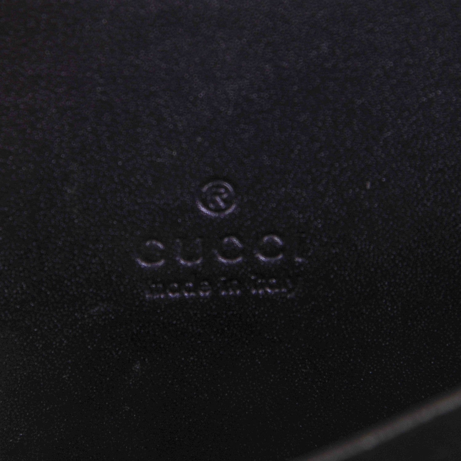 Gucci Microguccissima Zip Around Card Case 7 of 7