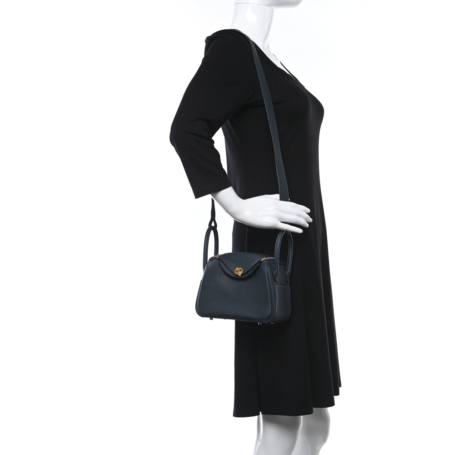 Hermes Taurillon Clemence Mini Lindy 20 Vert Cypress 2 of 12
