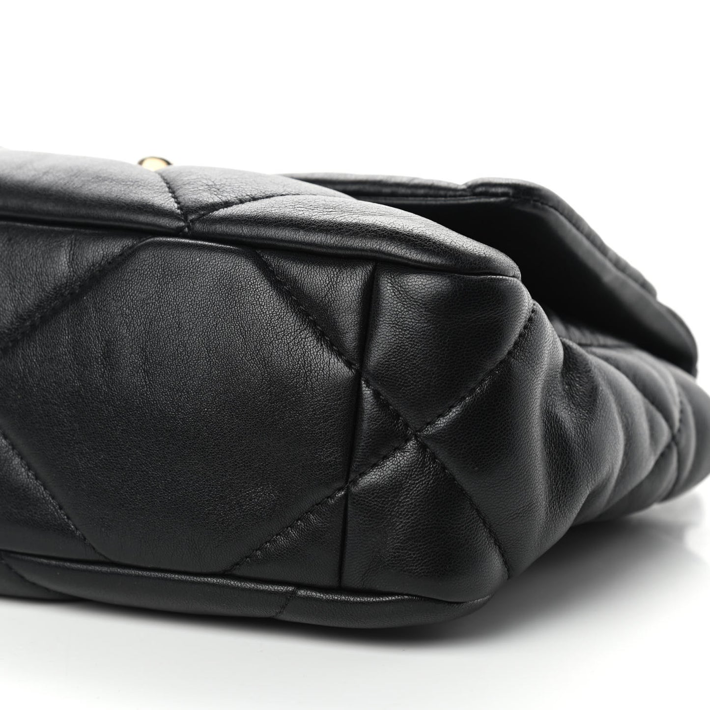 Goatskin Quilted Medium Chanel 19 Flap Black