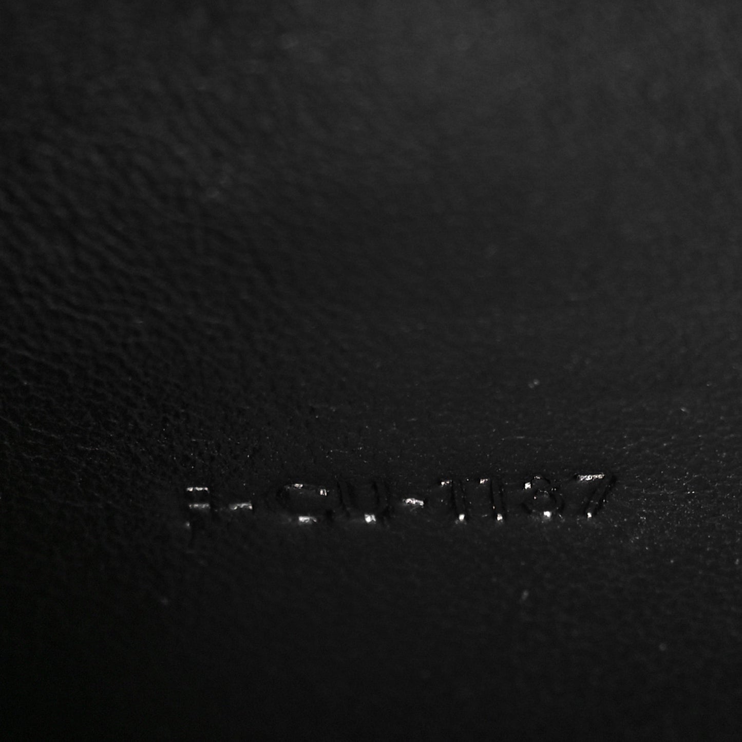 Bullhide Calfskin Nubuck Nano Tri-Color Luggage Bright Red