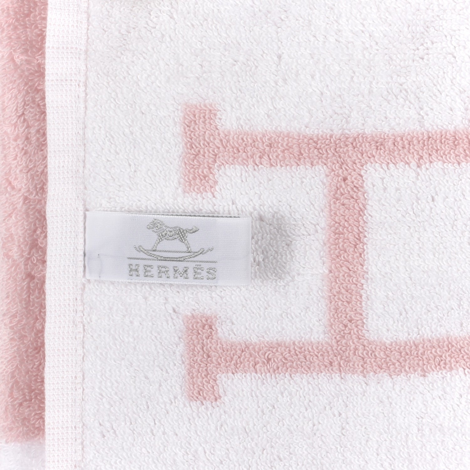 Hermes Cotton Avalon Bath Towel Rose Lilas 1034175 – FASHIONPHILE