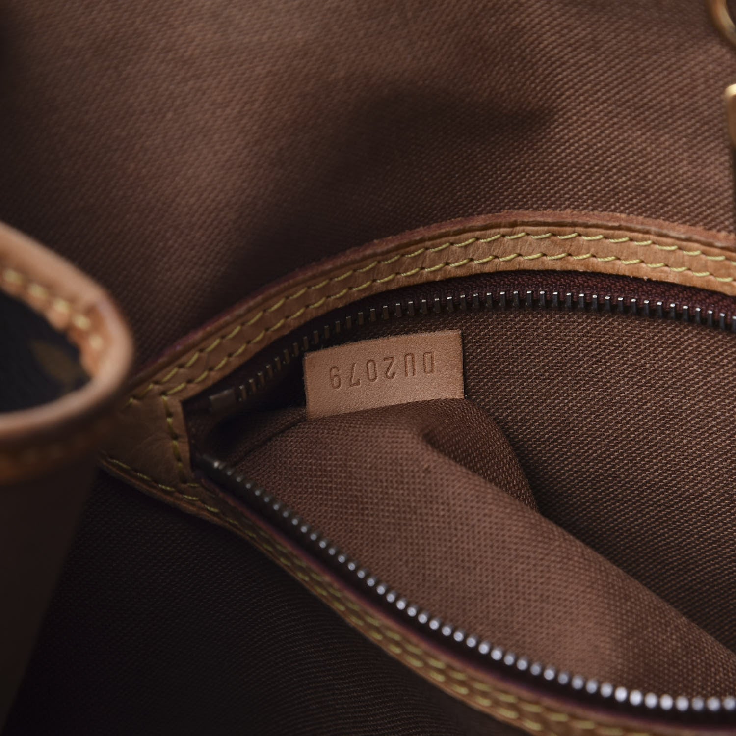 Louis Vuitton Monogram Batignolles Horizontal 12 of 20