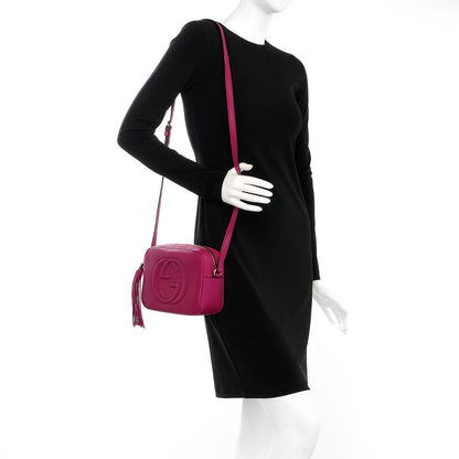 Gucci Pebbled Calfskin Small Soho Disco Bag Bright Bougainvillea 2 of 7