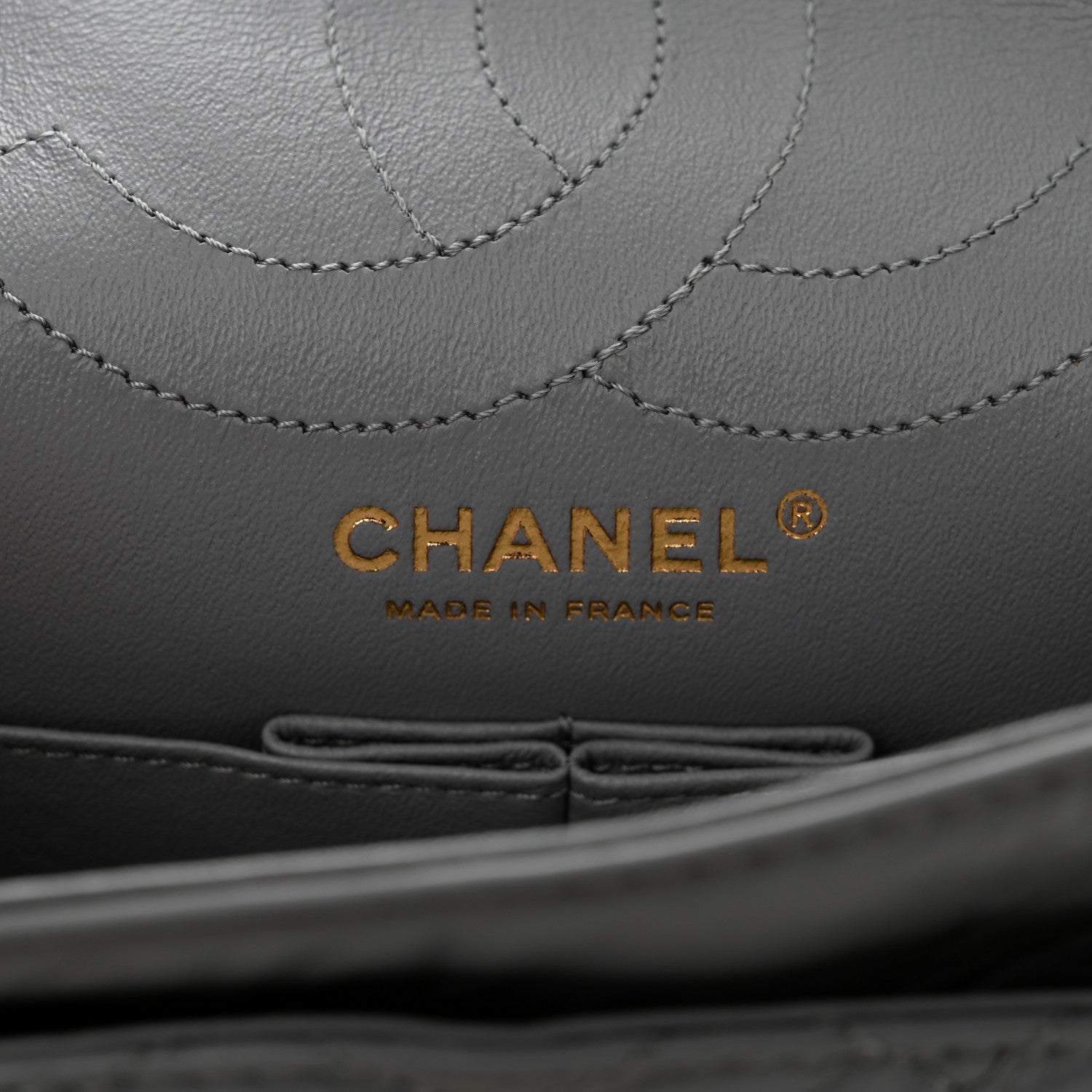 Chanel Aged Calfskin Quilted 2.55 Reissue 225 Flap Grey 6 of 10