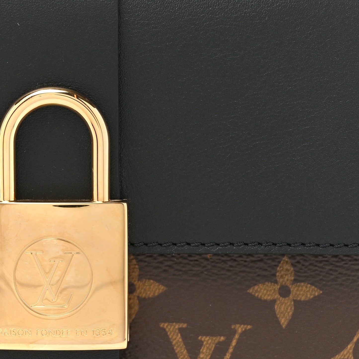 Monogram Locky BB Black
