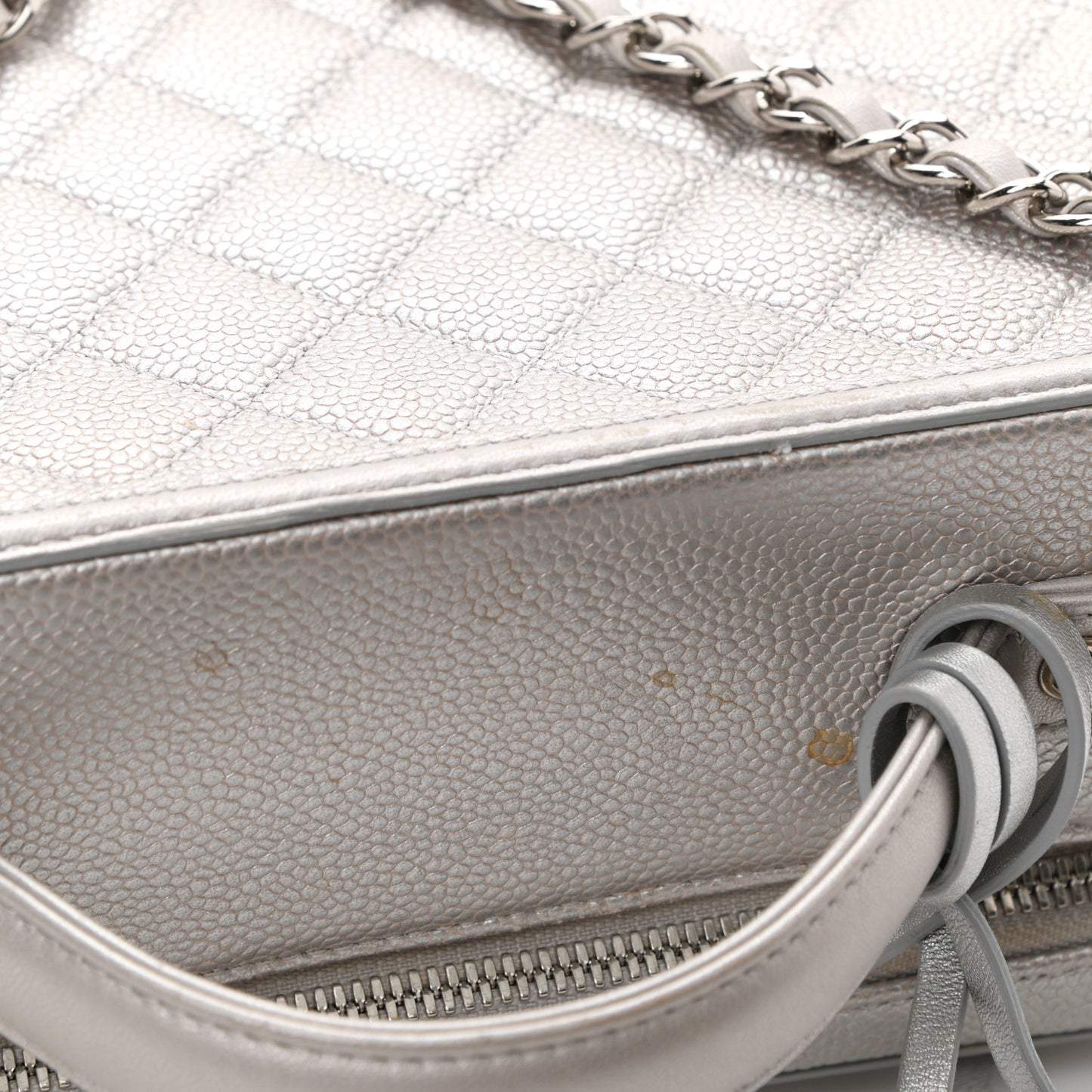 Metallic Caviar Quilted Large CC Filigree Vanity Case Silver