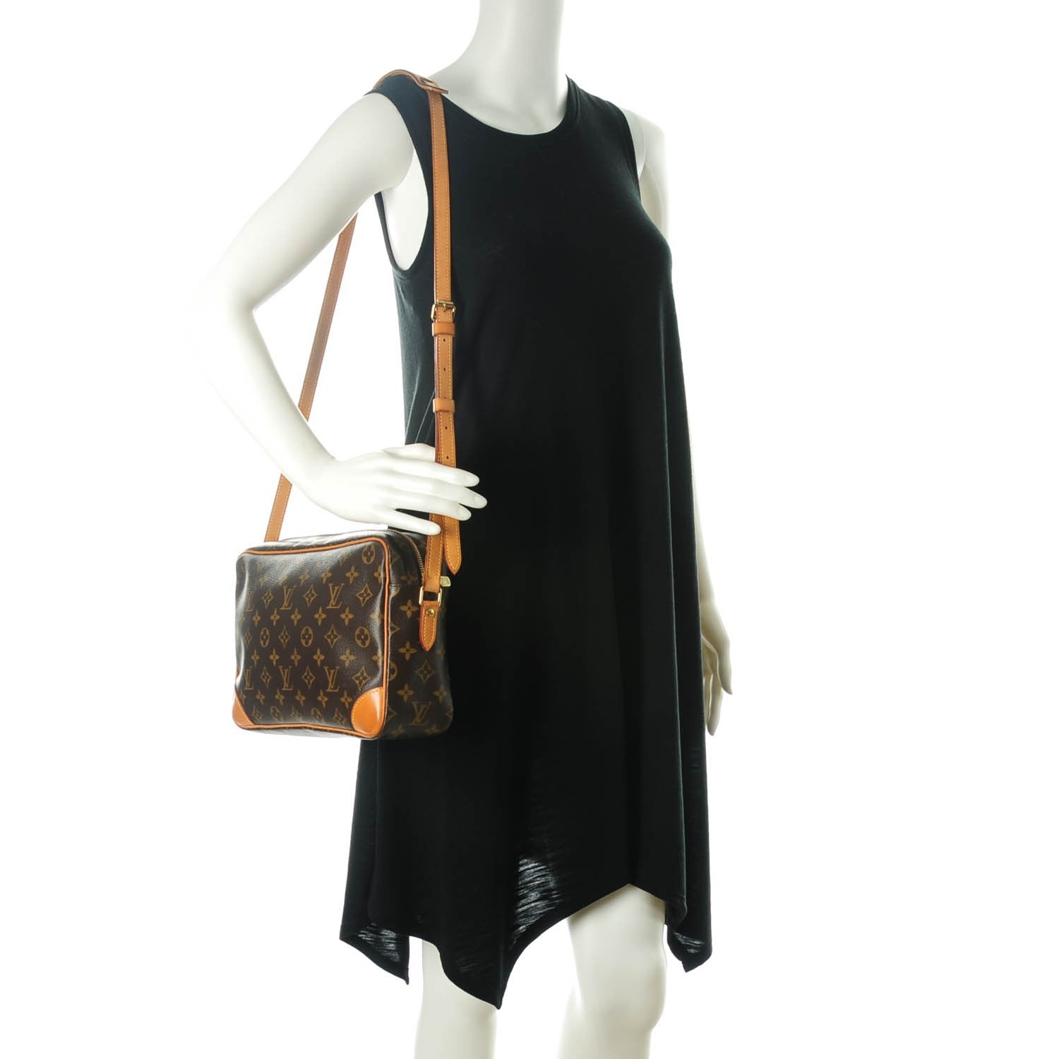 Louis Vuitton Monogram Trocadero 27 2 of 8