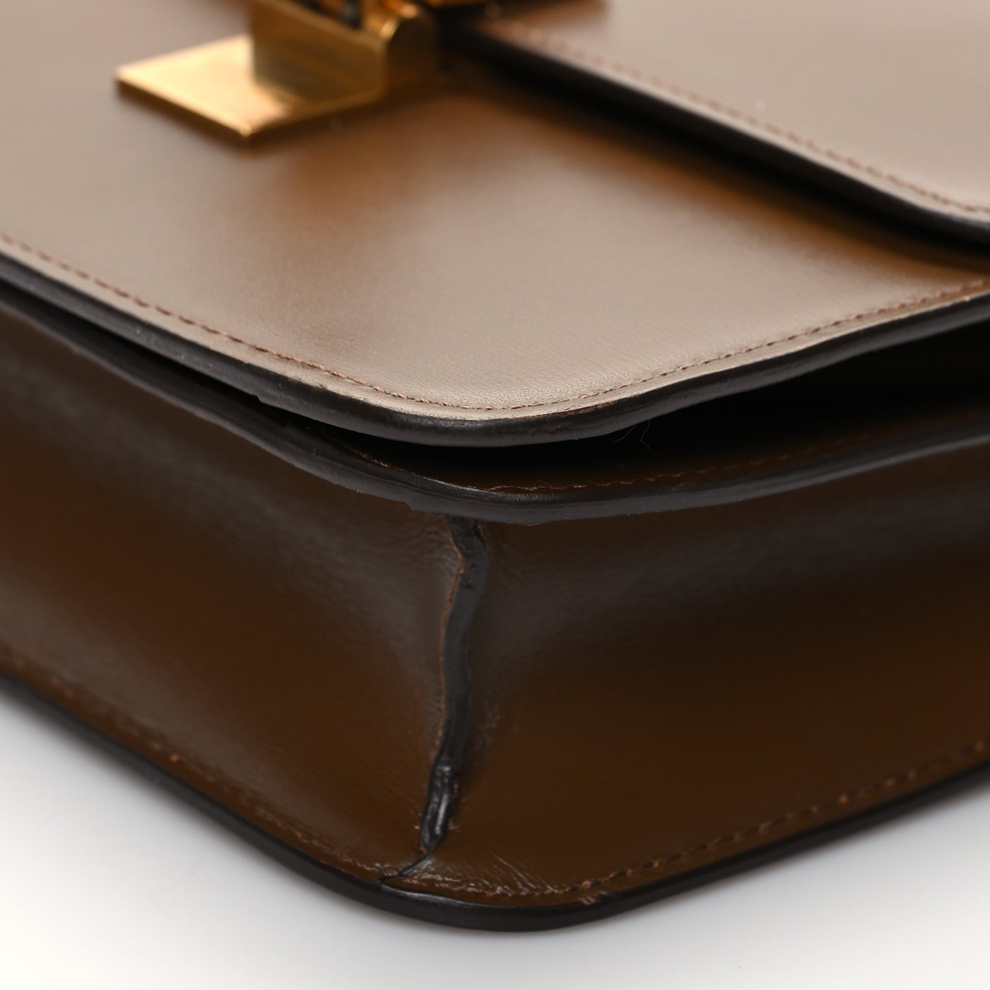 Box Calfskin Teen Classic Box Flap Bag Camel