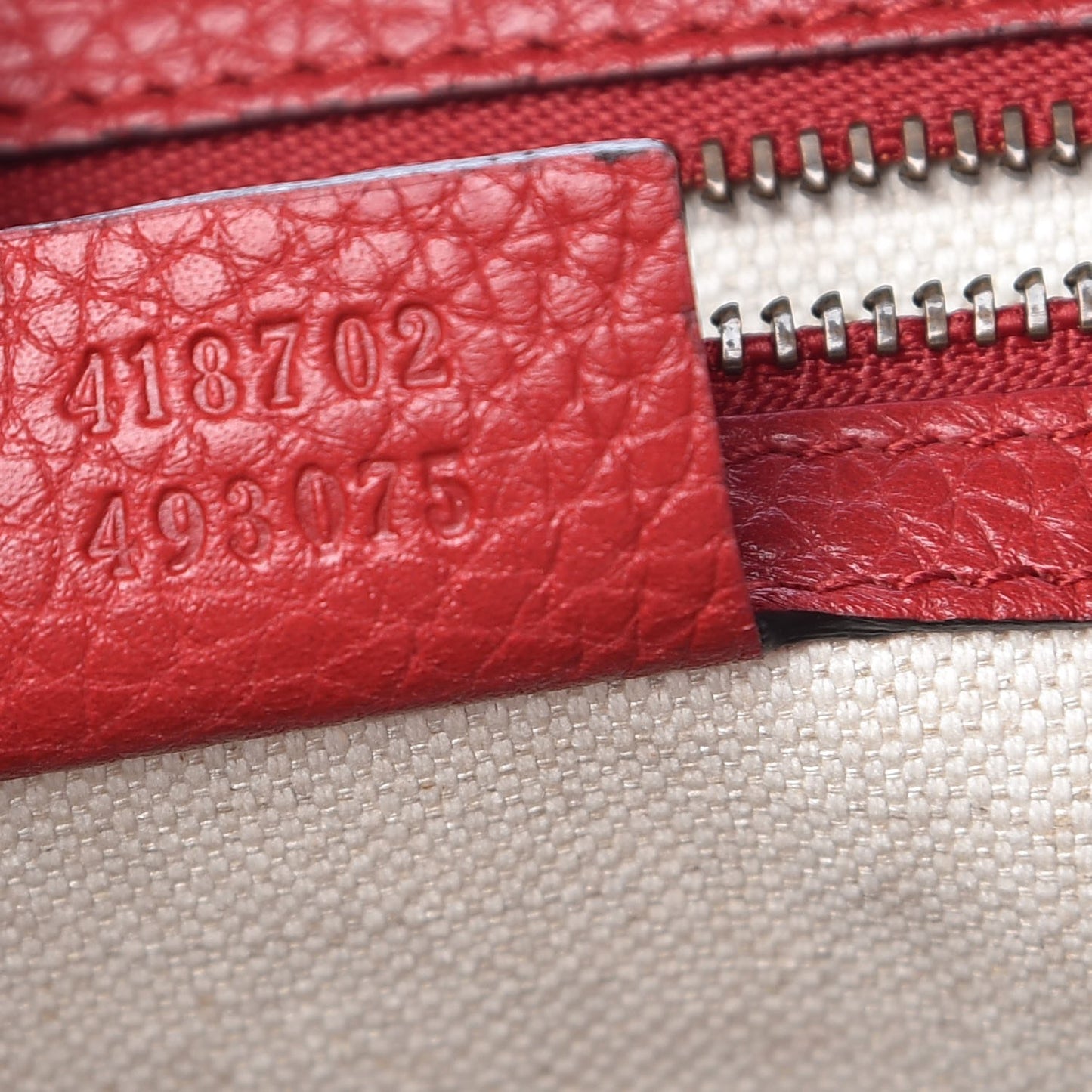 Calfskin Medium GG Marmont Top Handle Bag Vulcanic Red