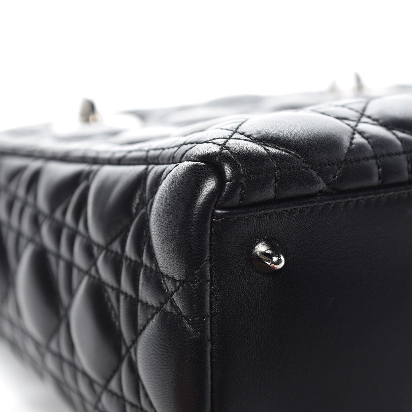 Lambskin Cannage Medium Lady Dior Black