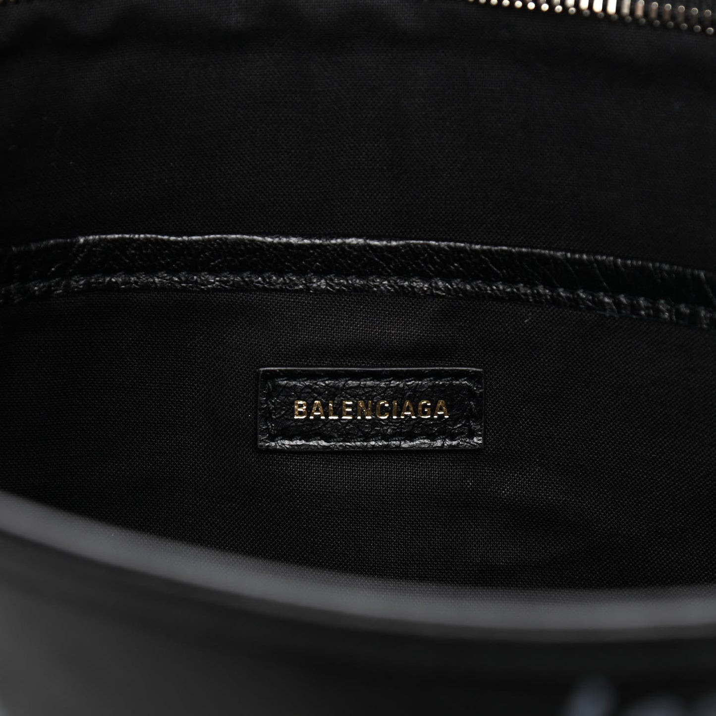 Agneau Arena Graffiti All Over Bazar Pouch Black White