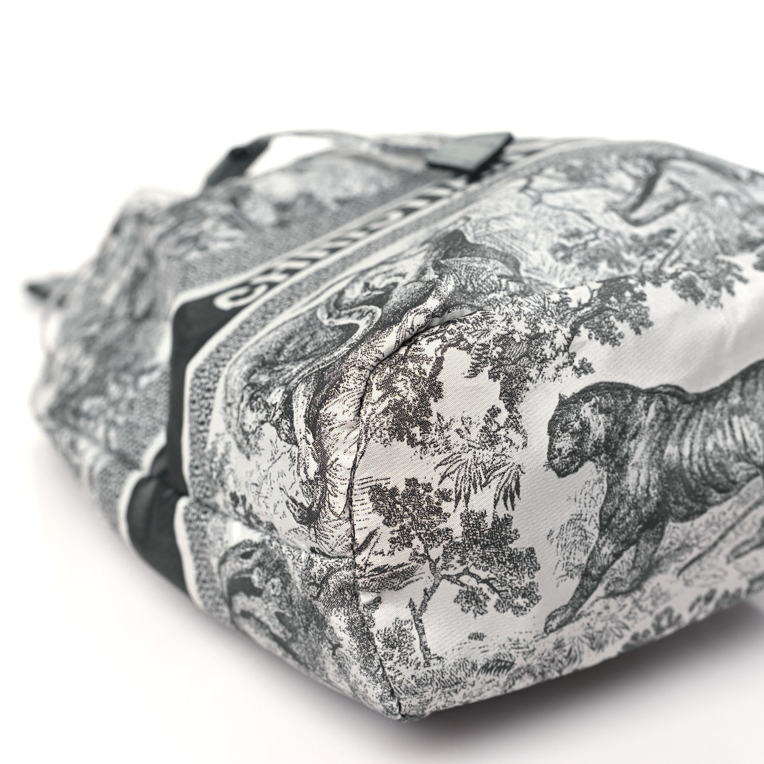 Christian Dior Technical Fabric Embroidered Toile De Jouy Sauvage DiorTravel Pouch Grey 9 of 10