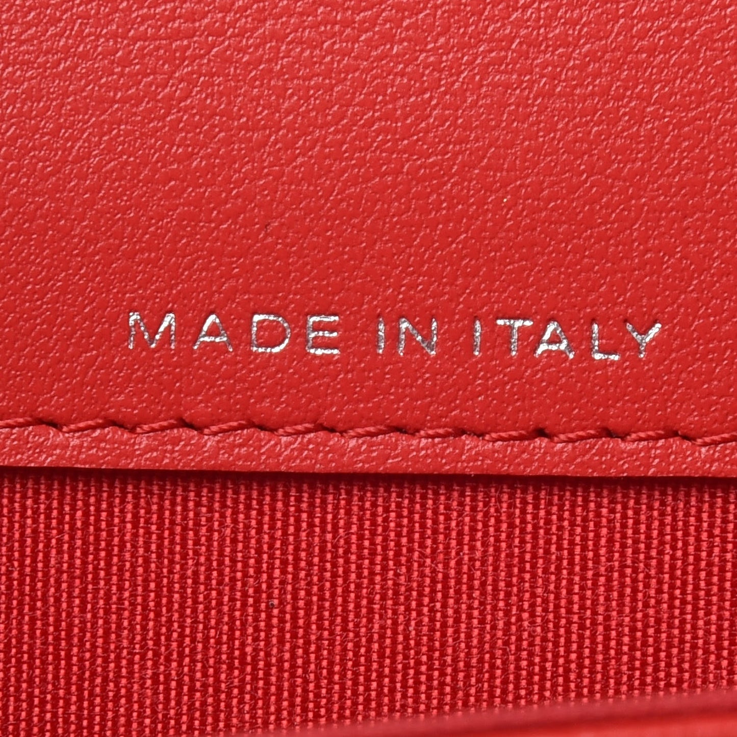 Goatskin Camellia Embossed Card Holder Red