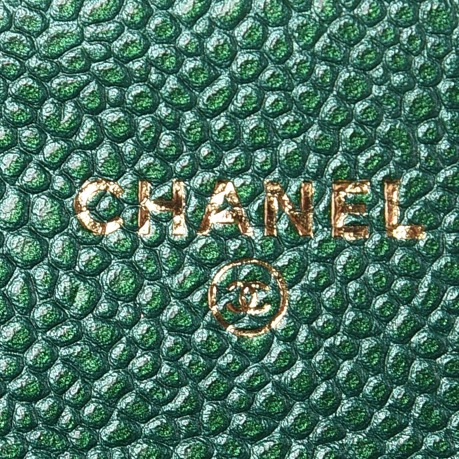 Chanel Metallic Caviar Quilted Card Holder Green 5 of 9