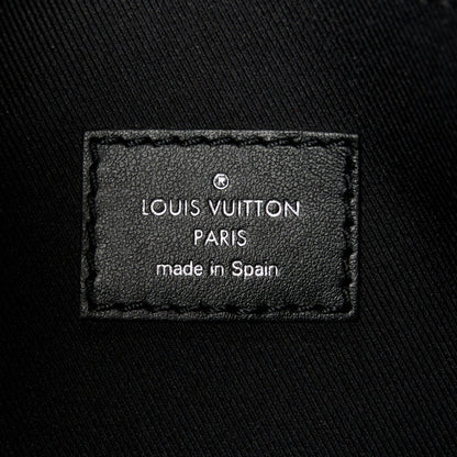 Louis Vuitton Damier Graphite 3D Studio Messenger 6 of 10
