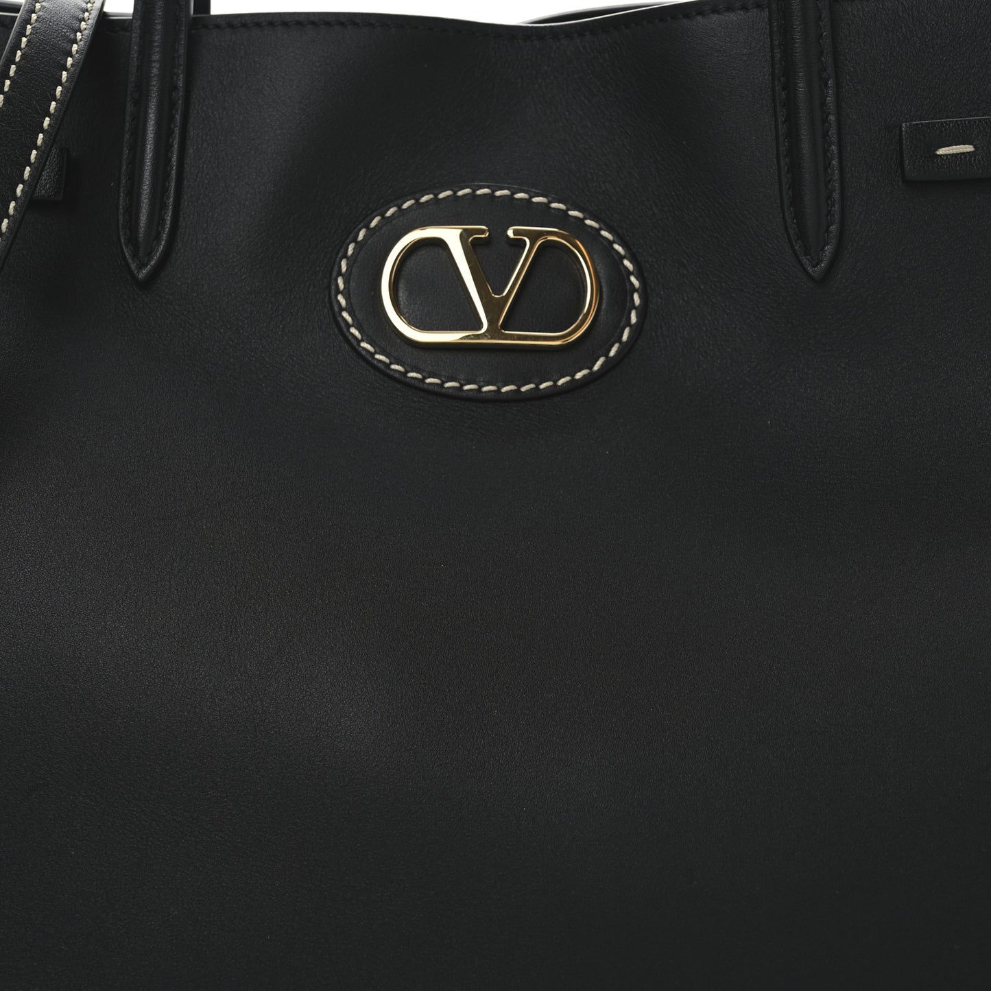 Calfskin Vlogo Medium Antibes Tote Black