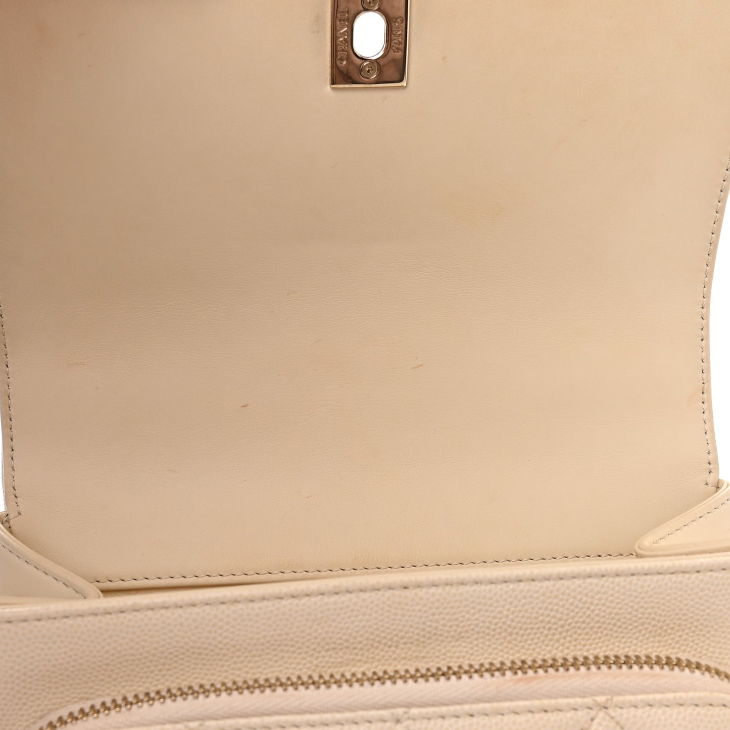 Caviar Quilted Small Business Affinity Flap White