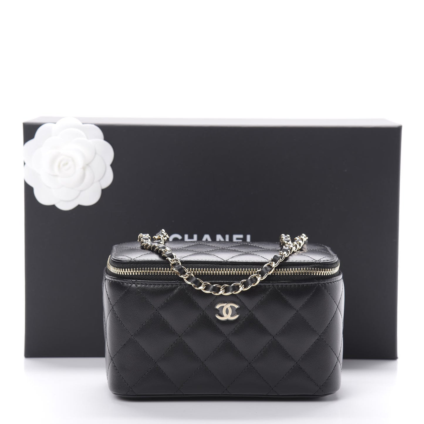 Lambskin Quilted Small Vanity Case With Chain Black