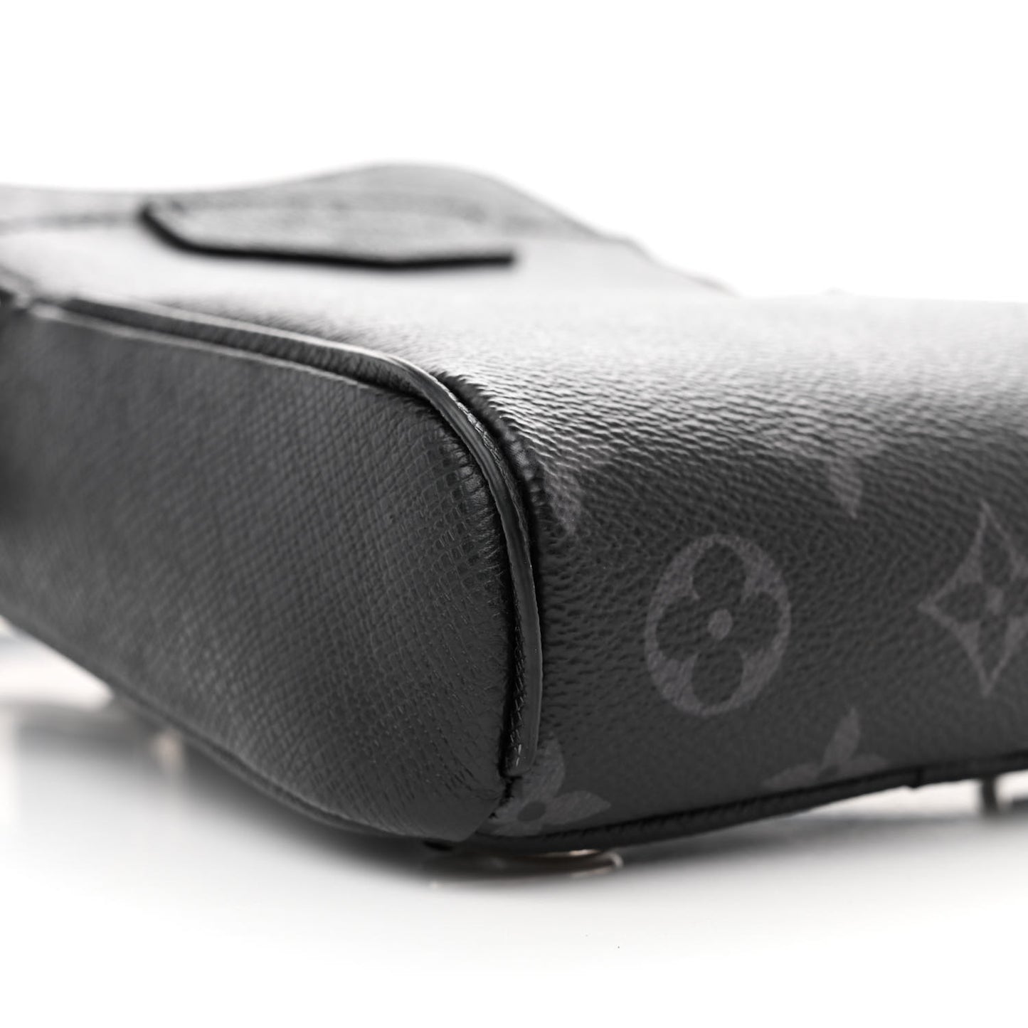 Taigarama Outdoor Slingbag Black