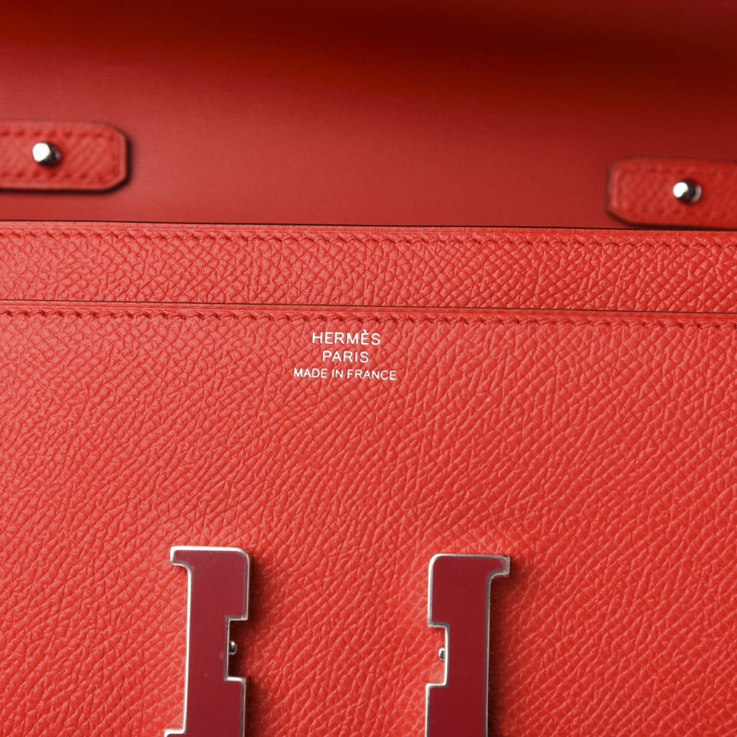 Epsom Enamel Constance Wallet To Go Rouge De Coeur Rubis