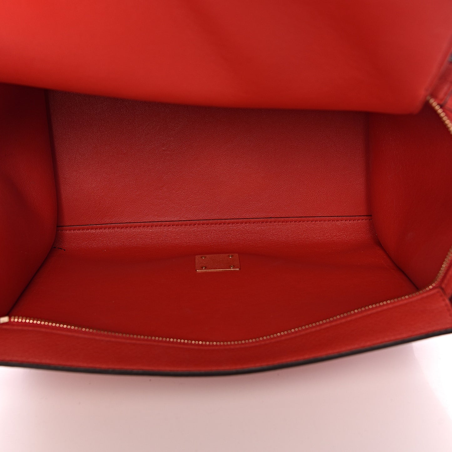 Drummed Calfskin Suede Medium Trapeze Coquelicot