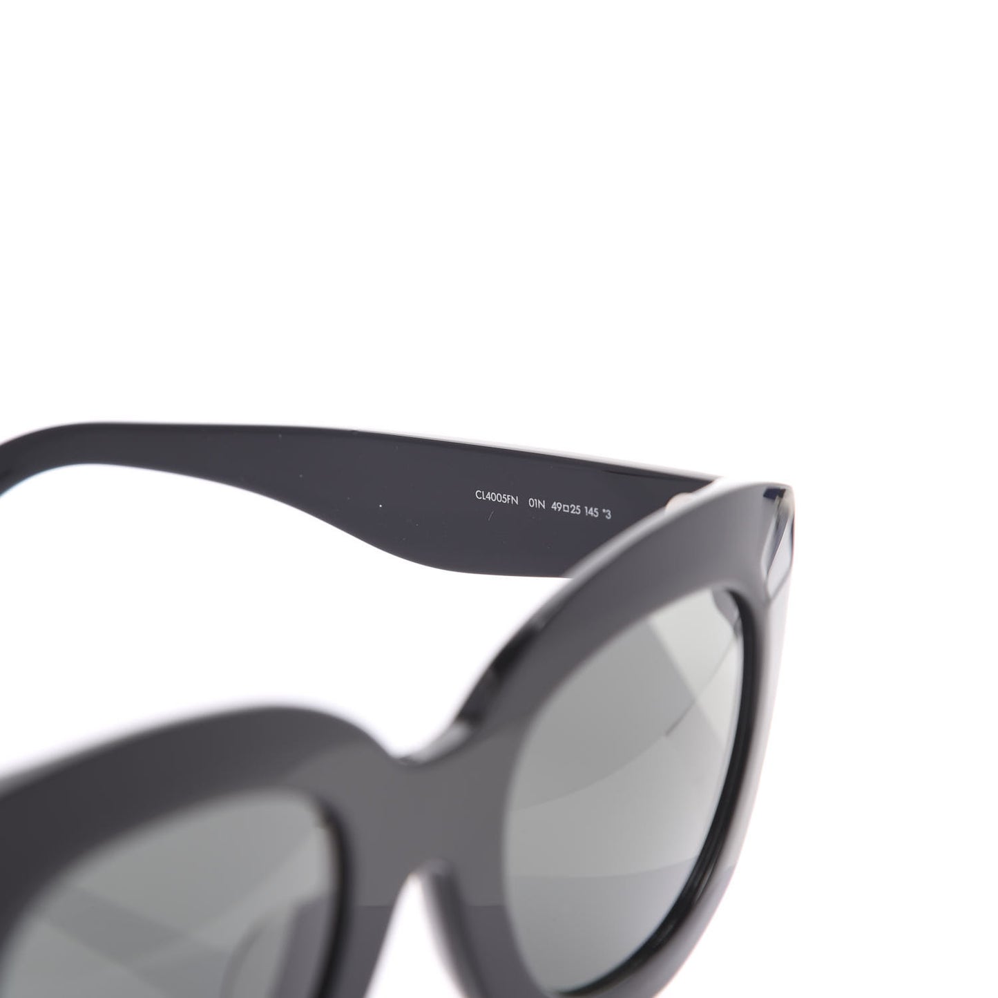 Oversized Round Sunglasses CL4005FN Black