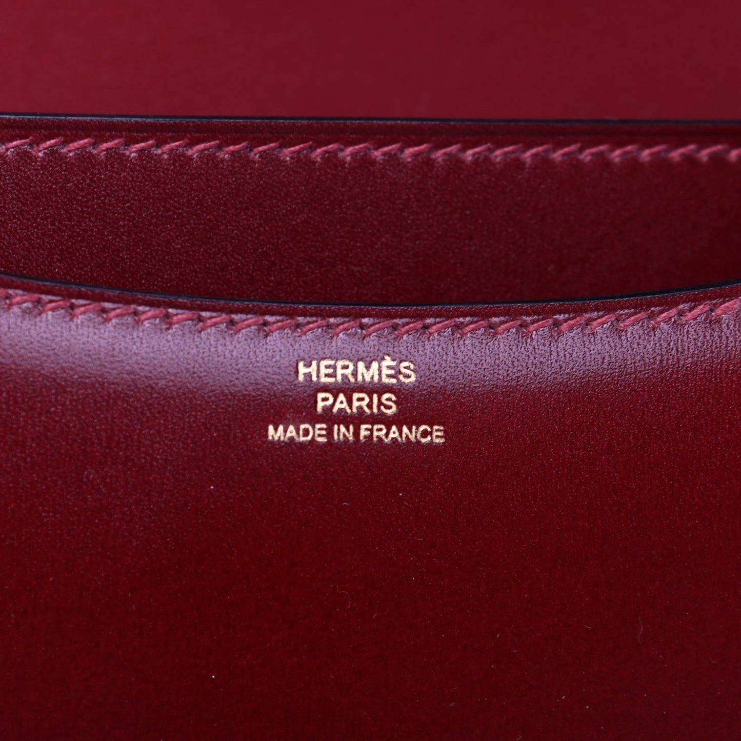 Box Constance 18 Rouge H