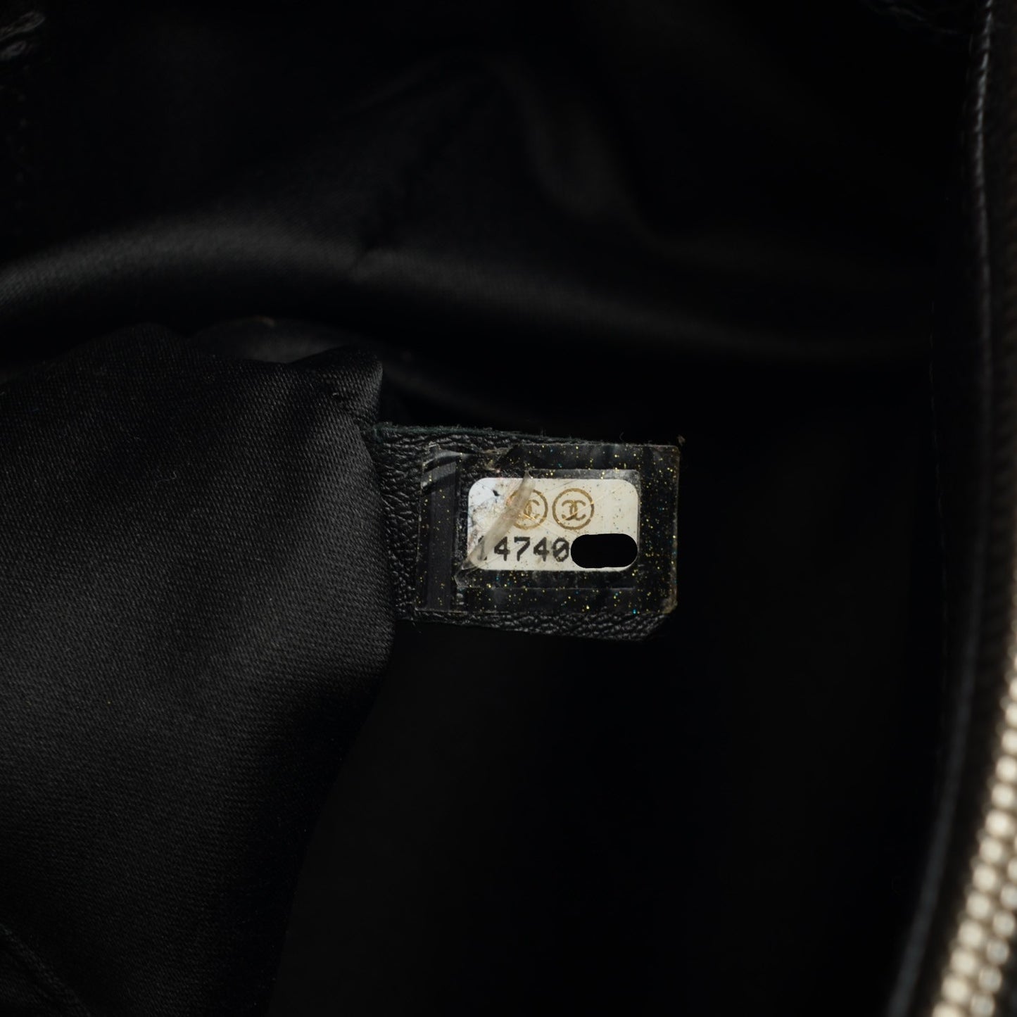Caviar Quilted Grand Shopping Tote GST Black