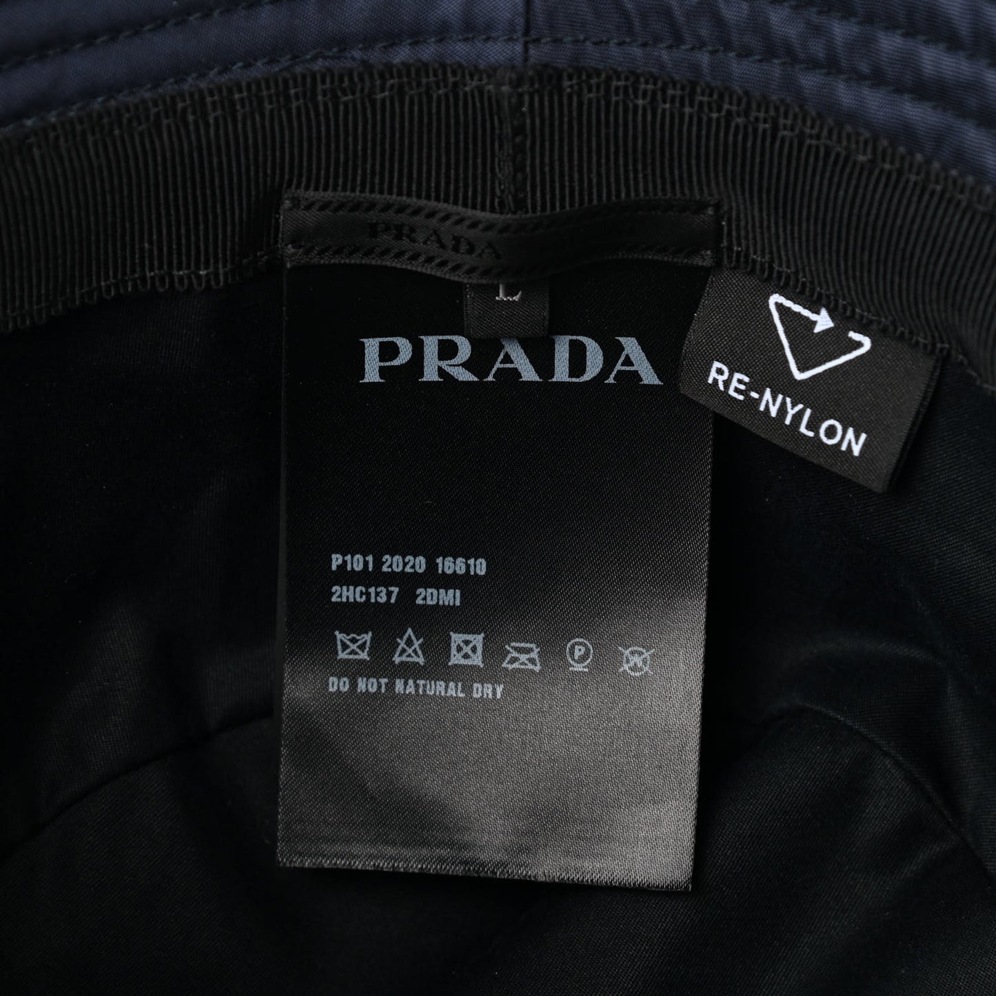 Re-Nylon Metal Triangle Logo Mens Bucket Hat L Navy