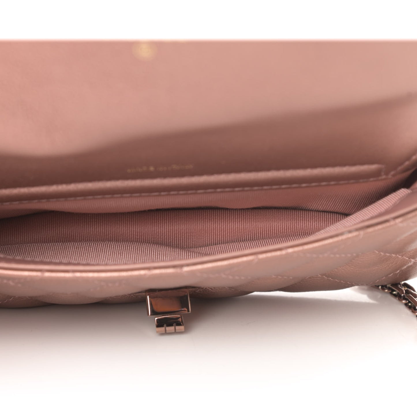 Metallic Grained Calfskin Quilted 2.55 Reissue Phone Holder With Chain Copper