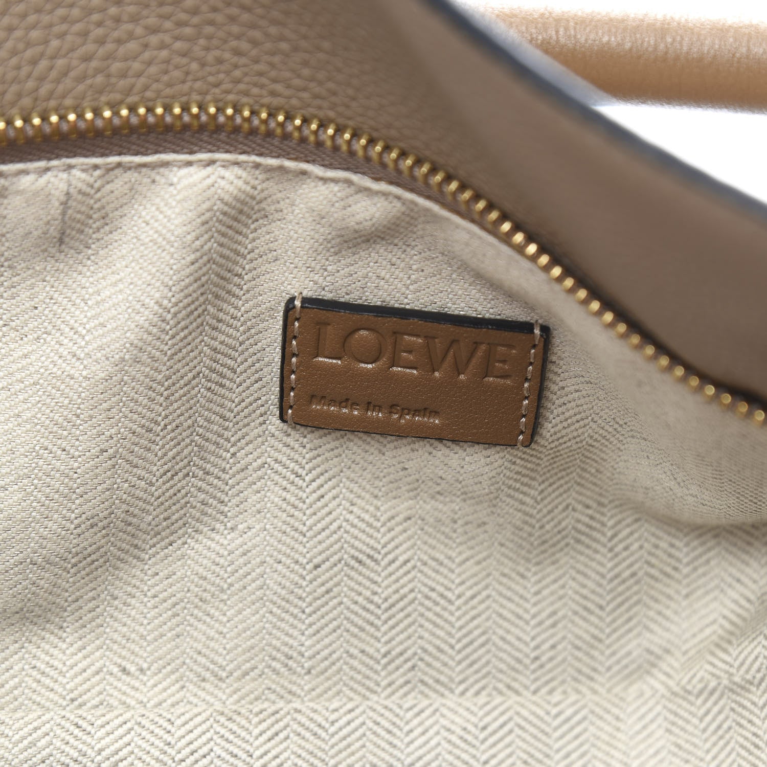 Loewe Calfskin Medium Puzzle Bag Sand Mink 6 of 10