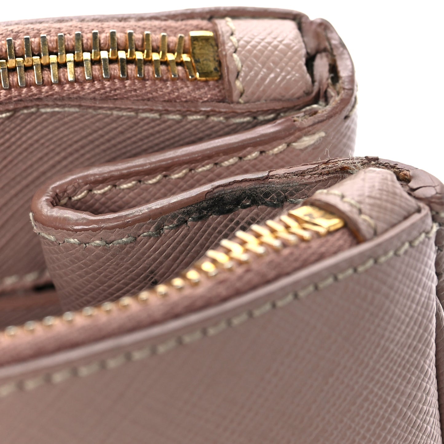 Saffiano Medium Galleria Double Zip Tote Cammeo