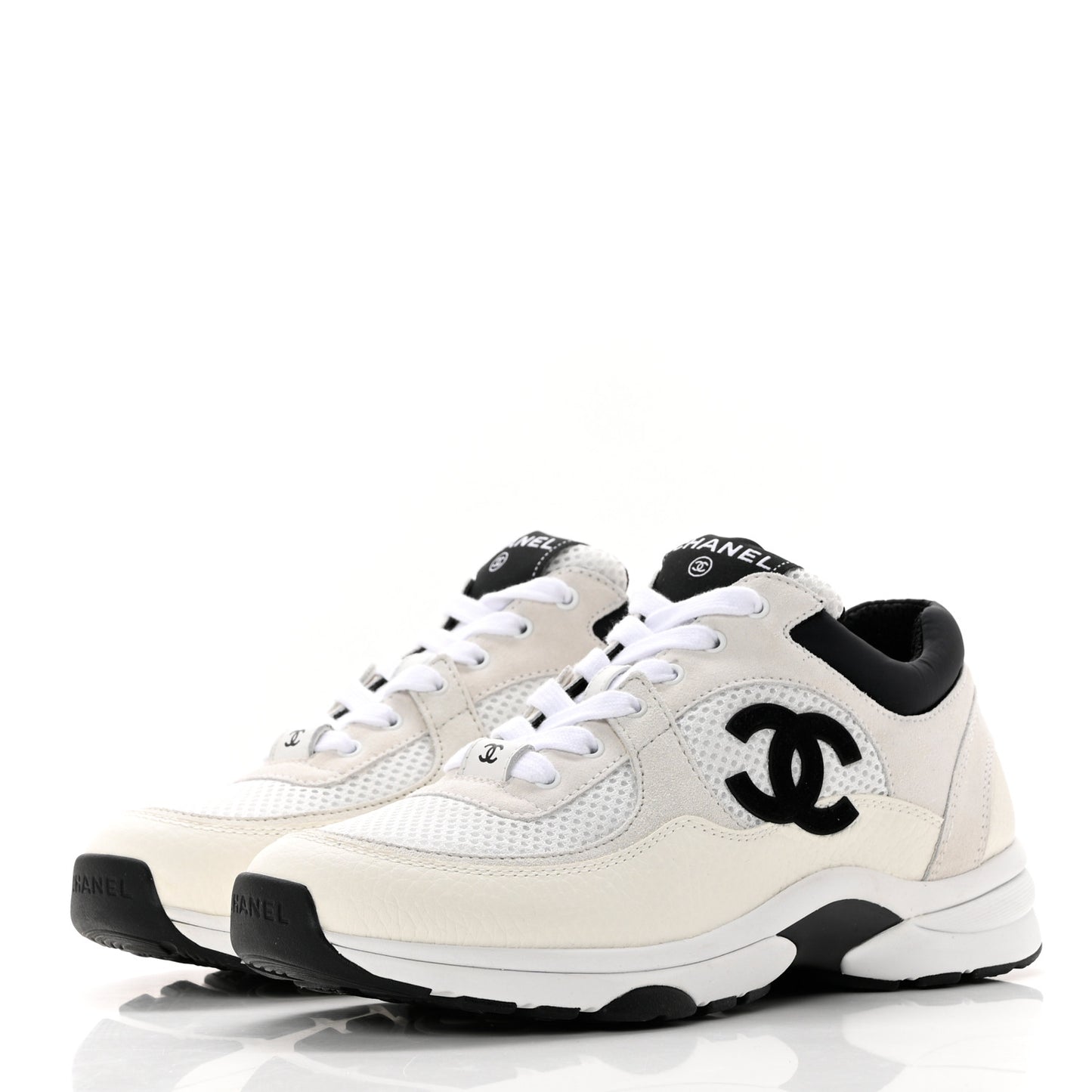 Mesh Suede Calfskin Grained Calfskin Womens CC Sneakers 37 White Black