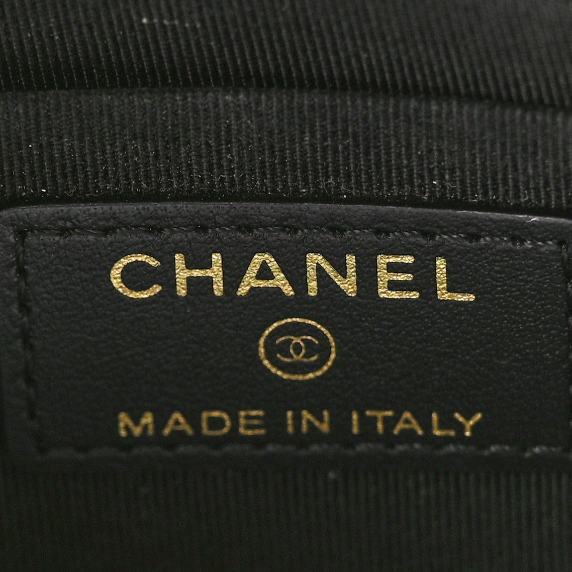 Chanel Calfskin Crocodile Embossed Graffiti 2.55 Cocodile Reissue Zip Pouch Black Gold 6 of 8