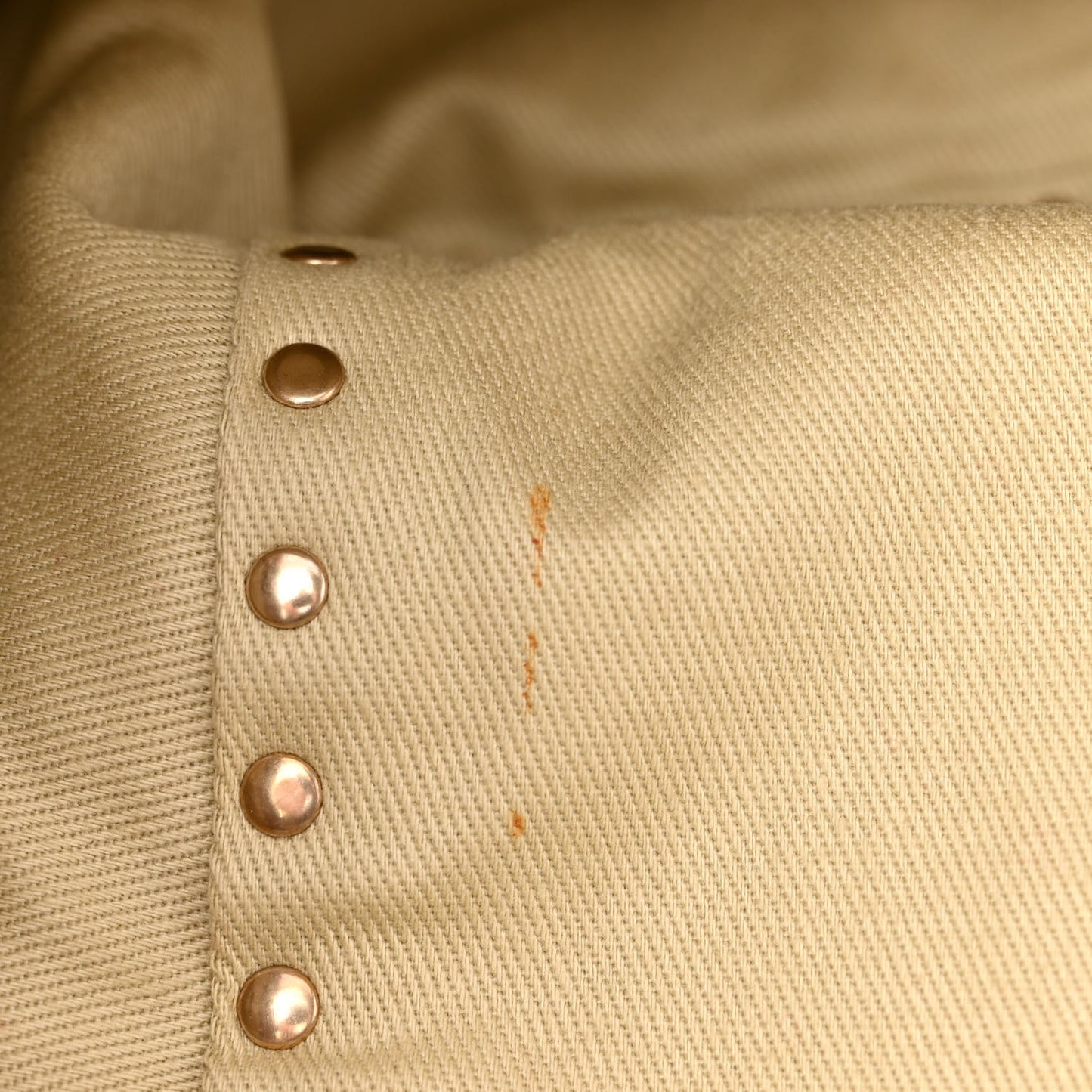 Vitello Medium Rockstud Tote Alpaca