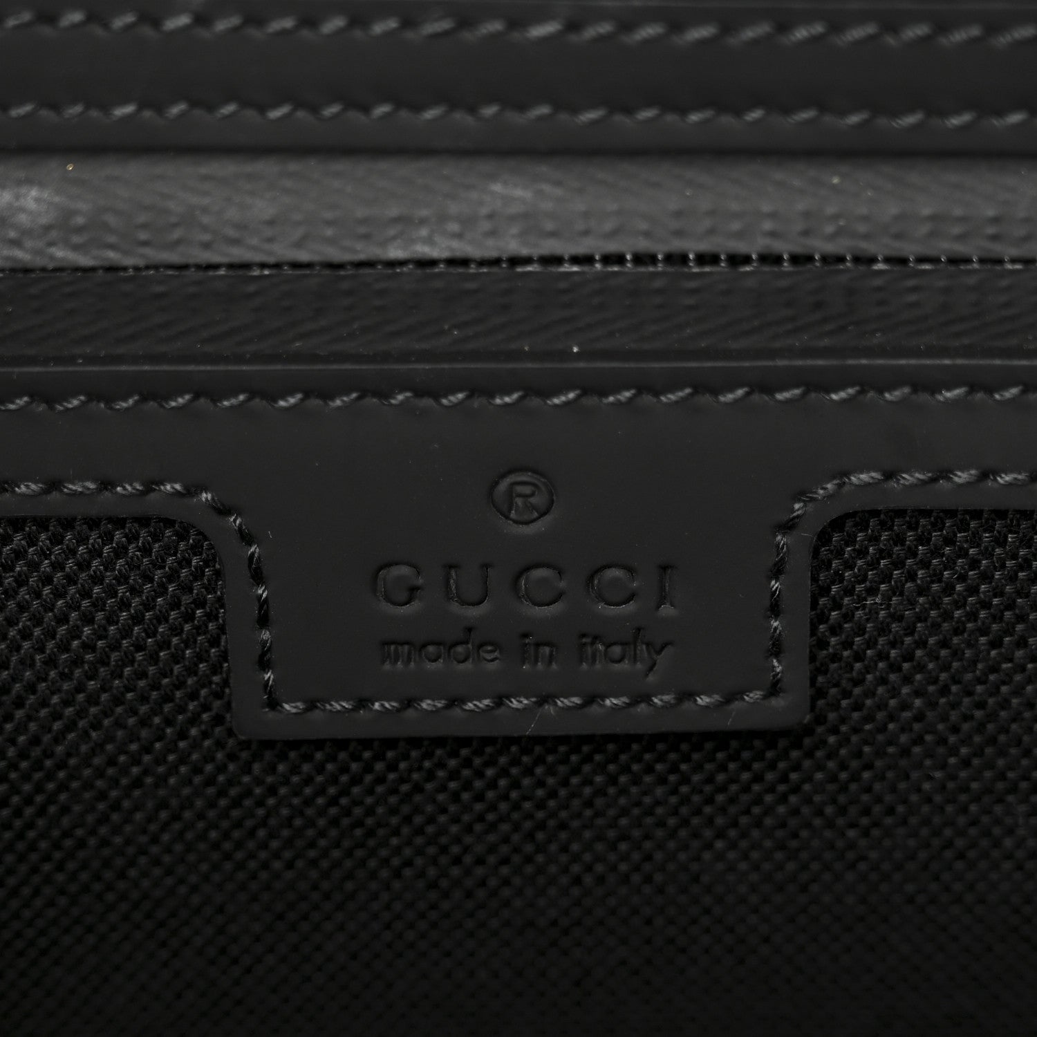 Gucci Rubber Effect Calfskin GG Medium Messenger Bag Black 6 of 10