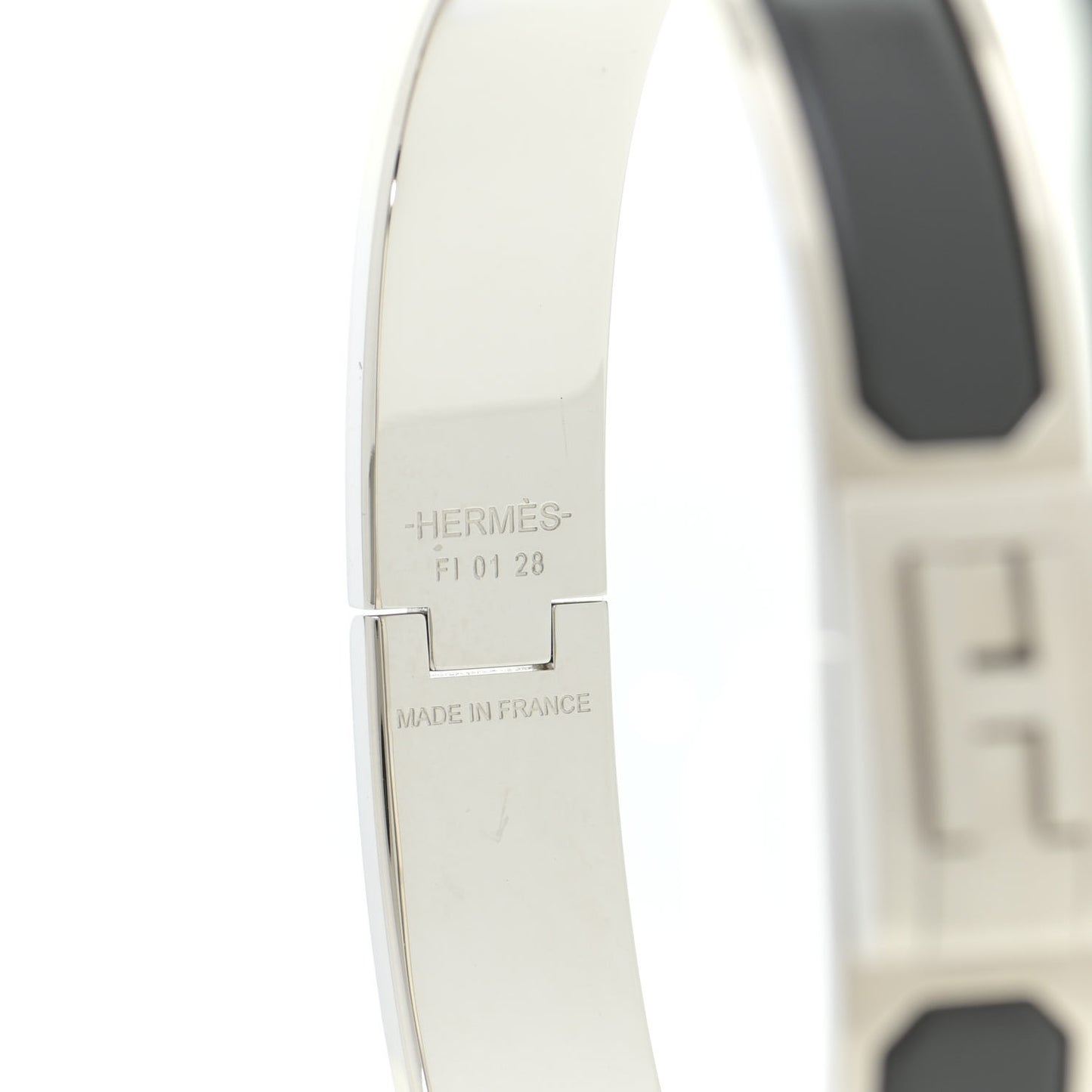 Matte Enamel Jet Bracelet GM Black