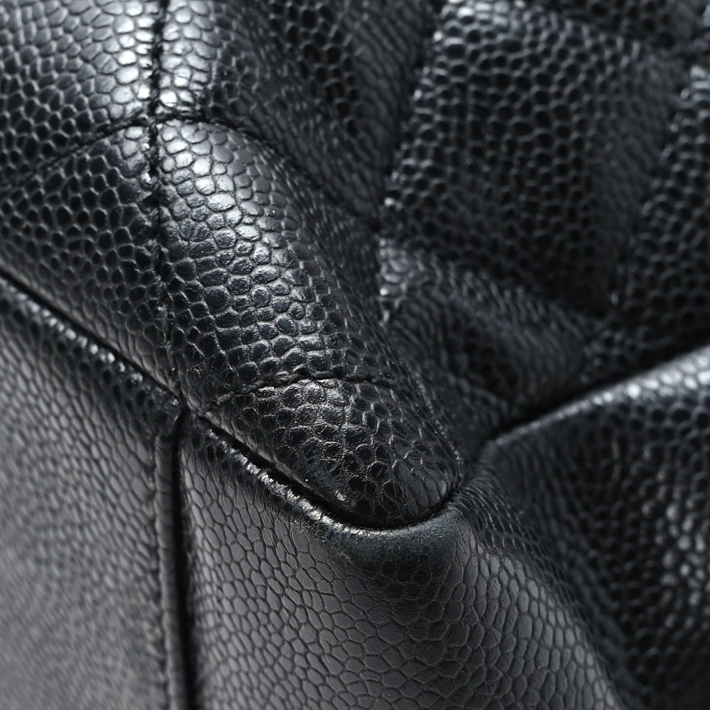 Caviar Quilted Grand Shopping Tote GST Black