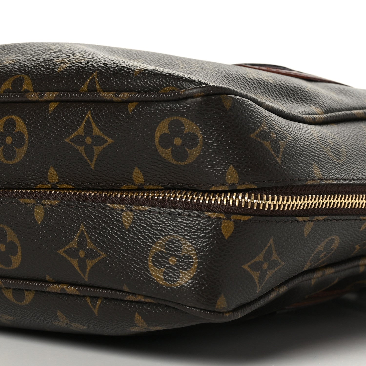 Louis Vuitton Monogram Bequia Porte Document Vertical 8 of 8