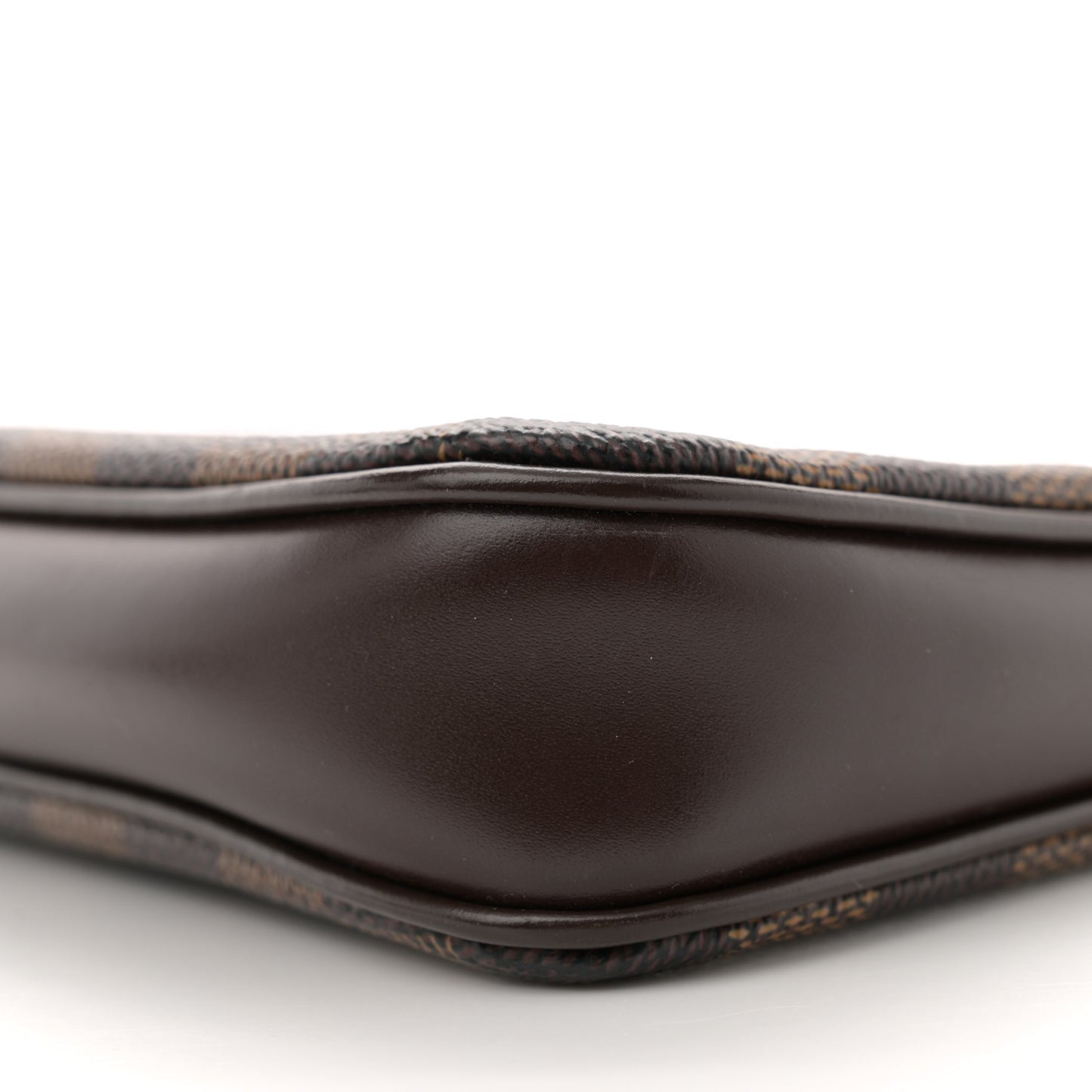 Damier Ebene Navona Pochette Accessories