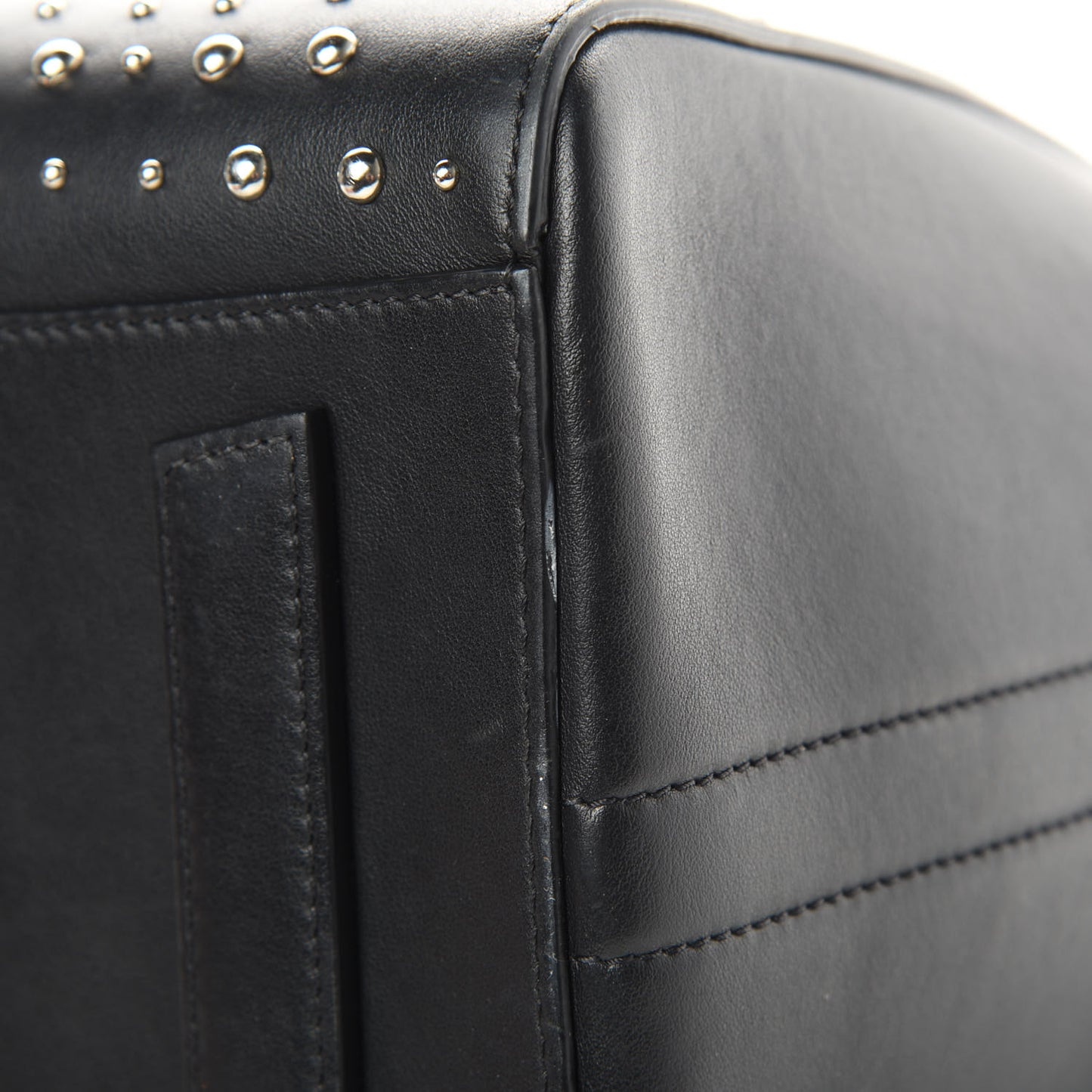 Calfskin Medium Studded Antigona Black