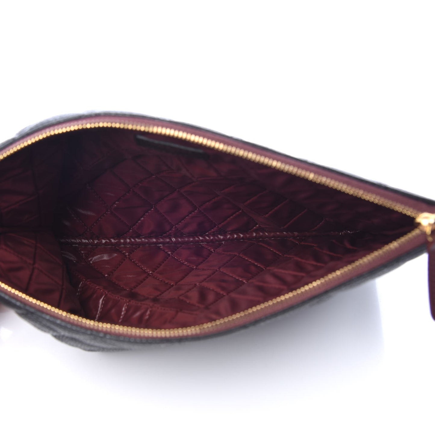 Caviar Quilted Medium Cosmetic Case Black