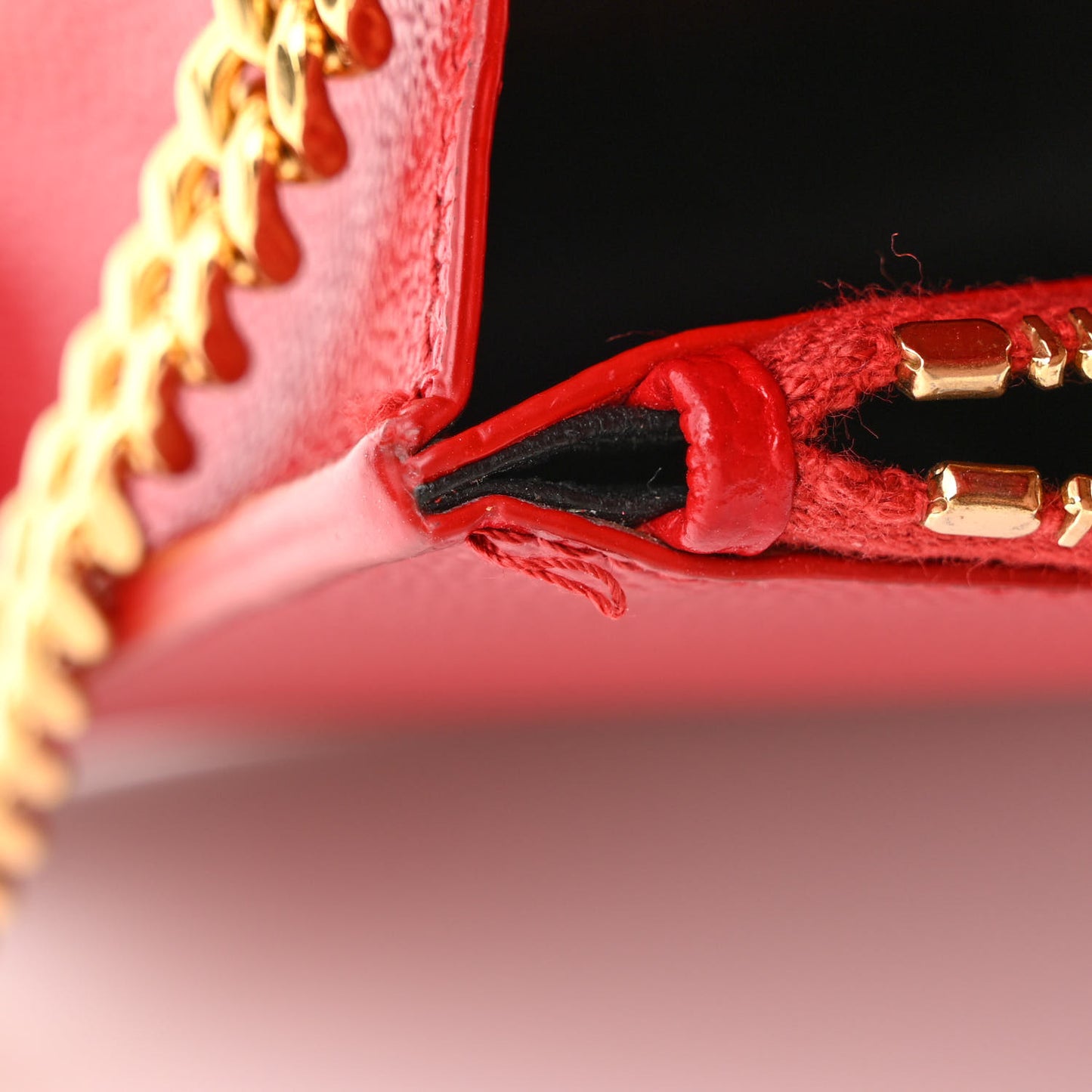 Grain De Poudre Classic Monogram Kate Tassel Chain Wallet Red