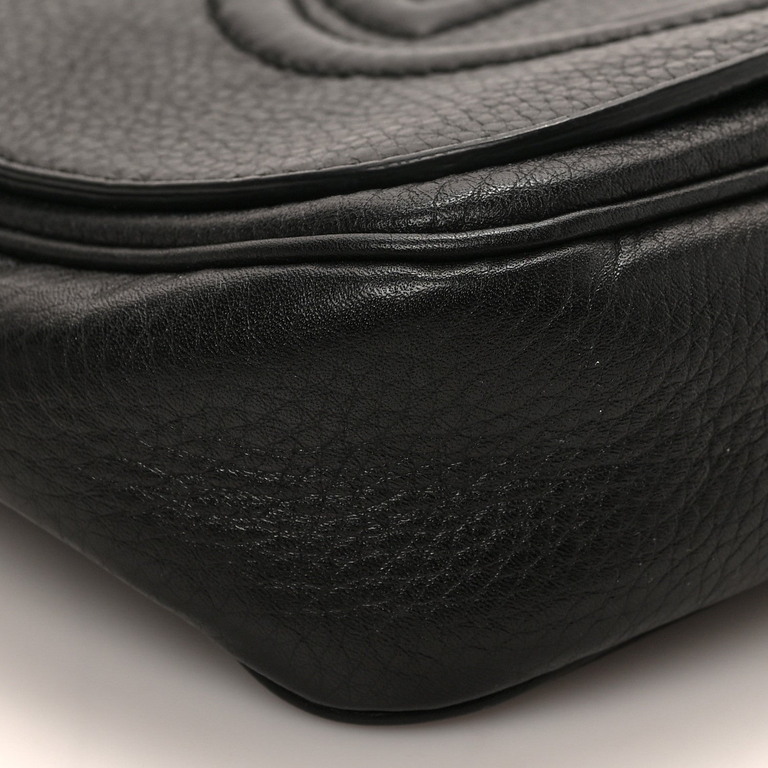 Gucci Pebbled Calfskin Small Soho Flap Crossbody Black 7 of 8