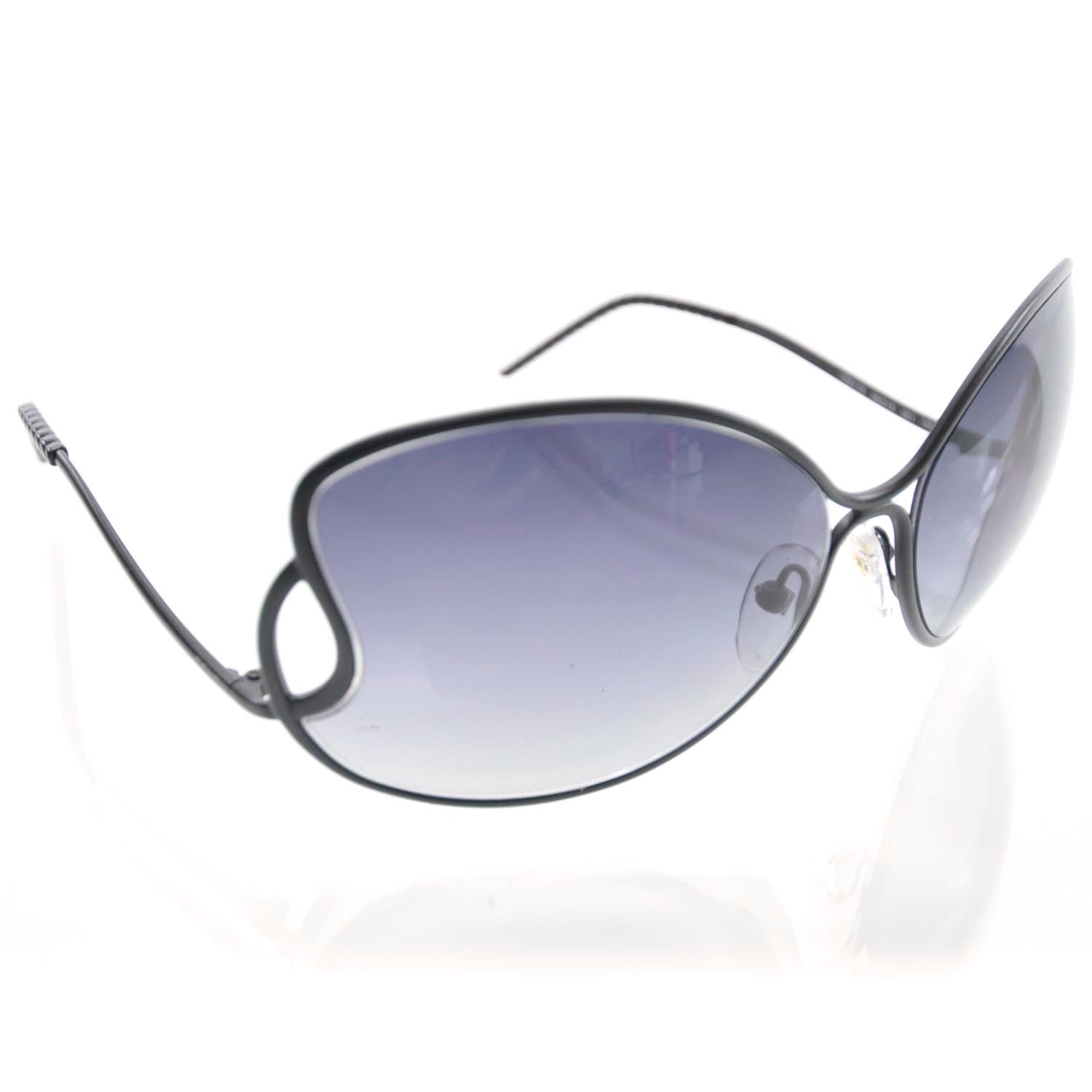 Fendi Sunglasses FS5178 Black | 1 of 8