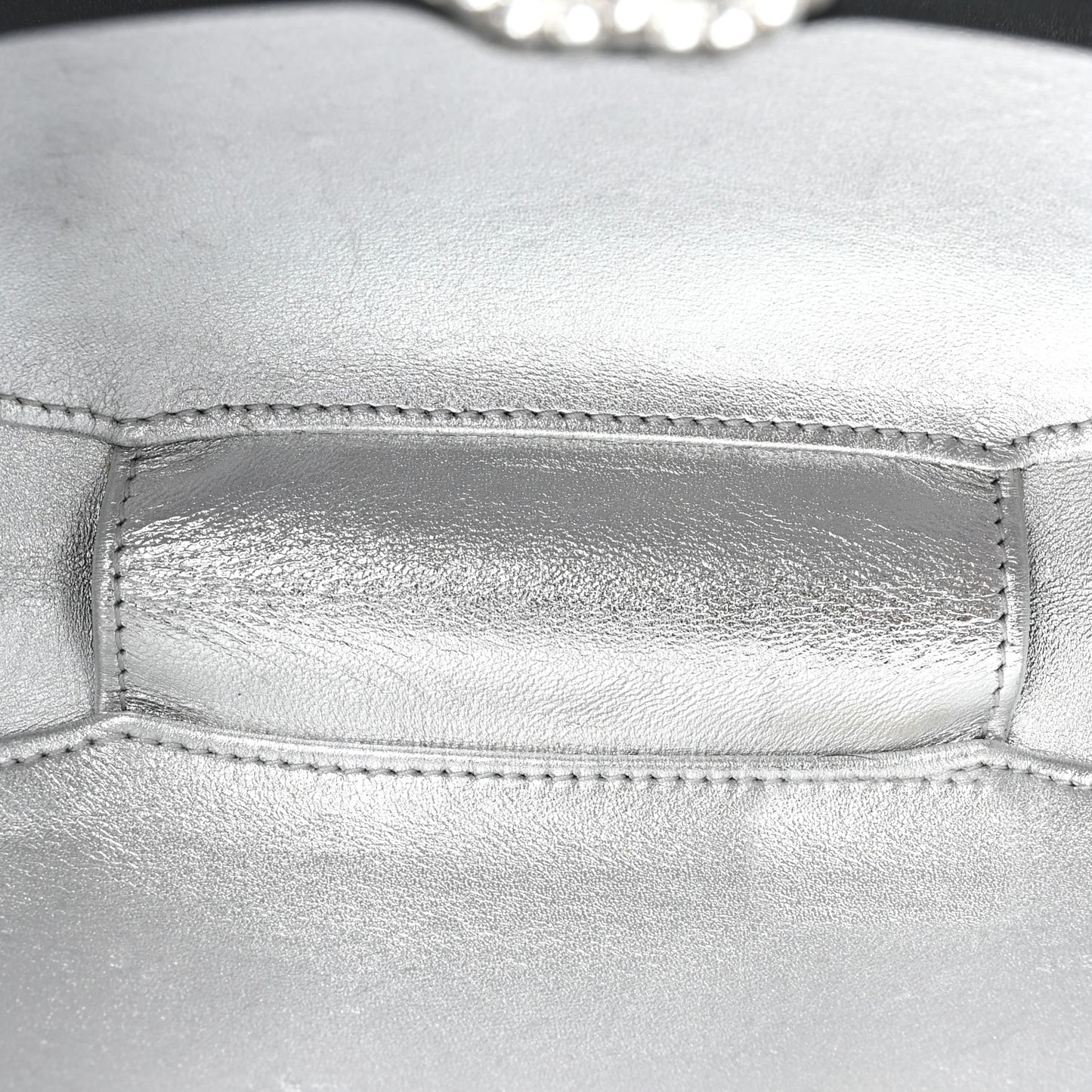 Resin Crystal Chain Fringe CC Oval Minaudière Black