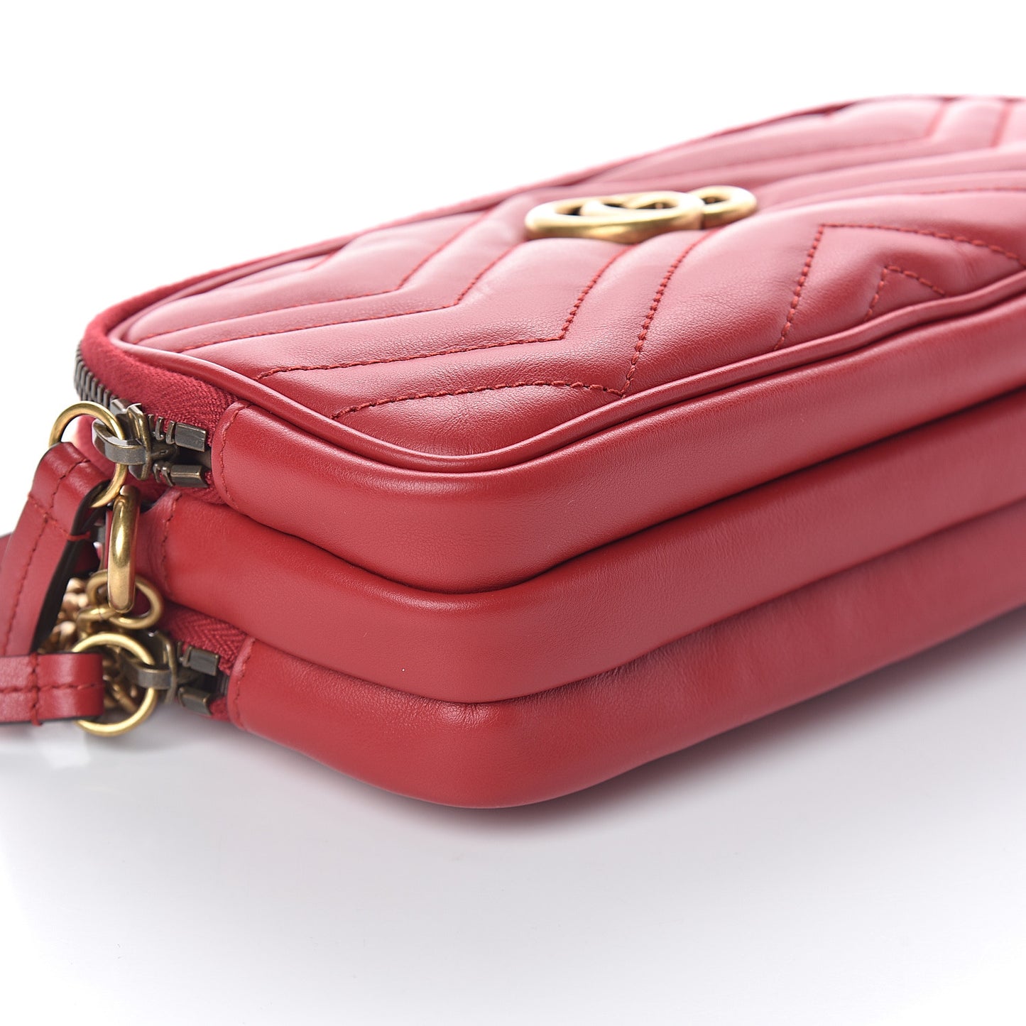 Calfskin Matelasse Mini GG Marmont Chain Crossbody Bag Hibiscus Red