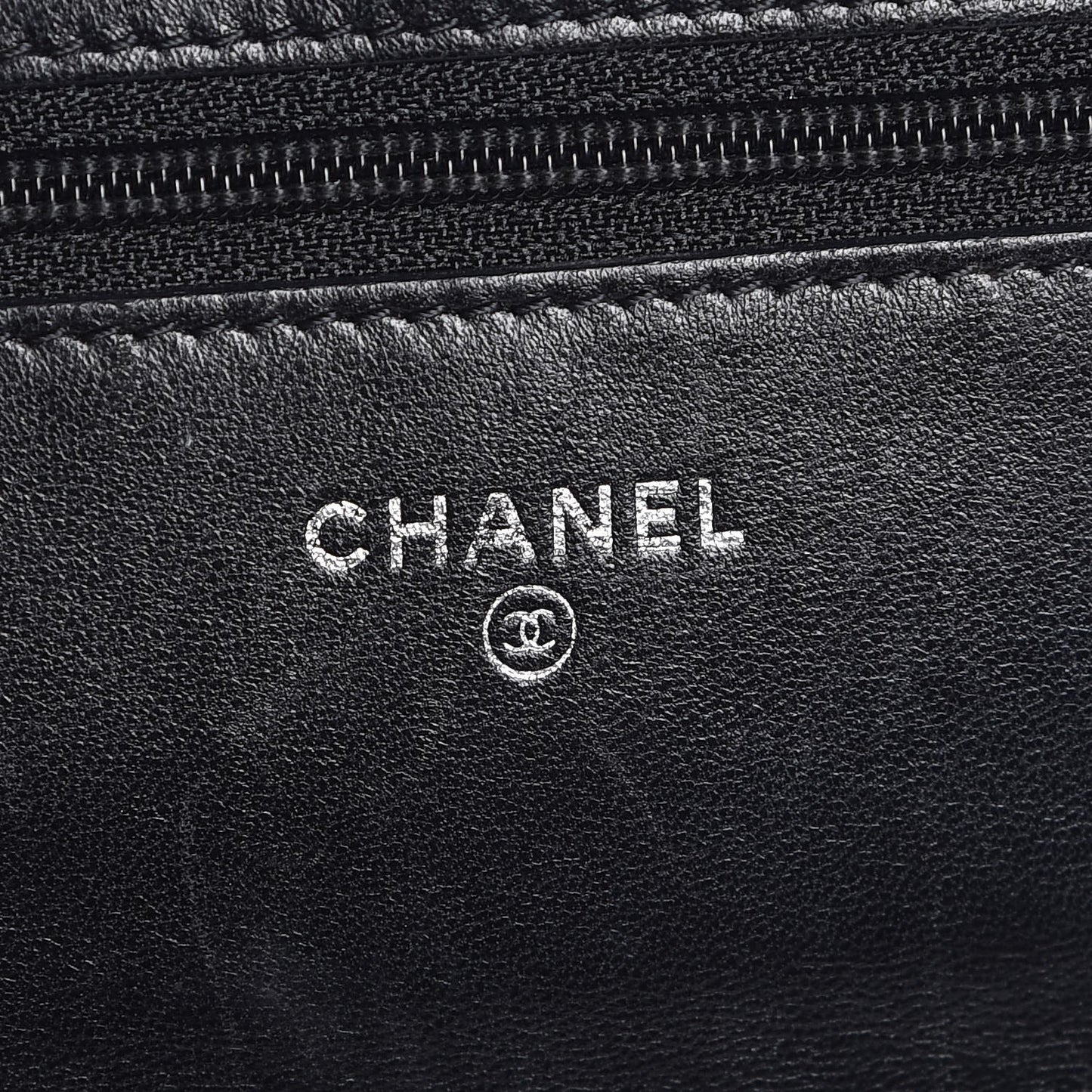 Lambskin Camellia Embossed Wallet On Chain WOC Black